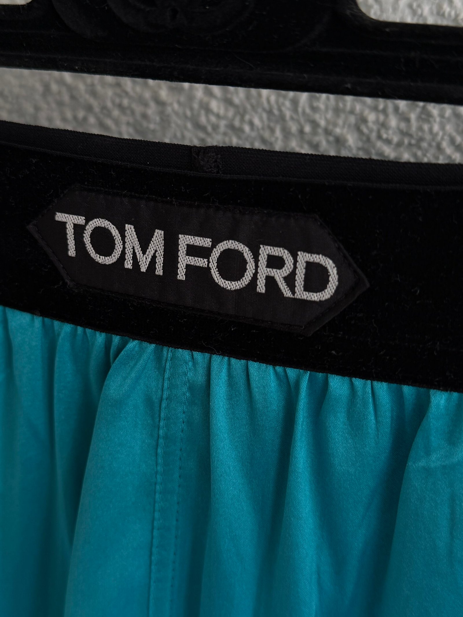 Tom Ford Logo Silk Bermuda - Image 8