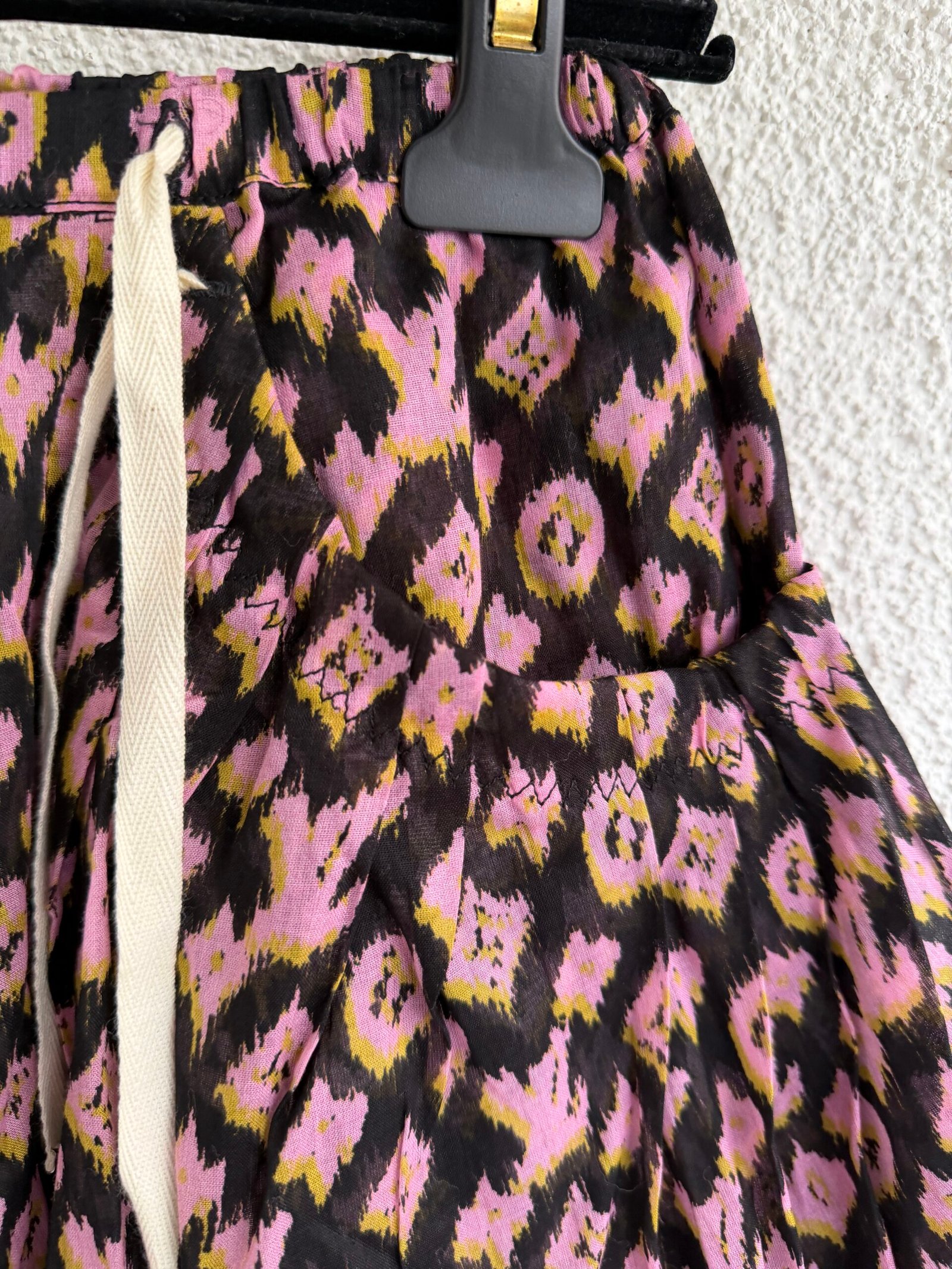 Louis Vuitton Mini Short - Image 3