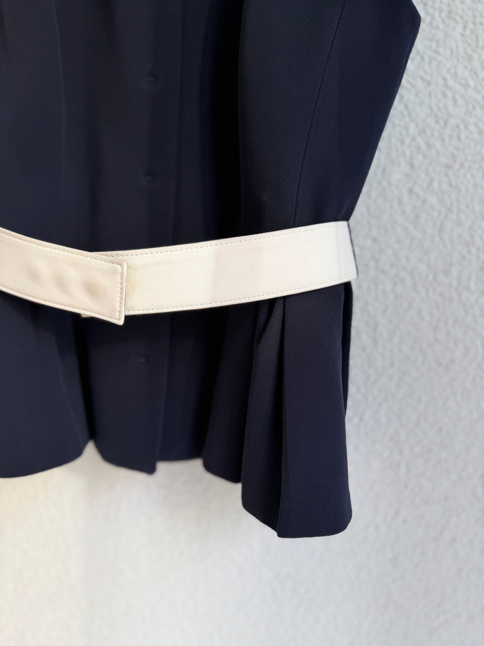 Christian Dior Belted Blouse - Image 7