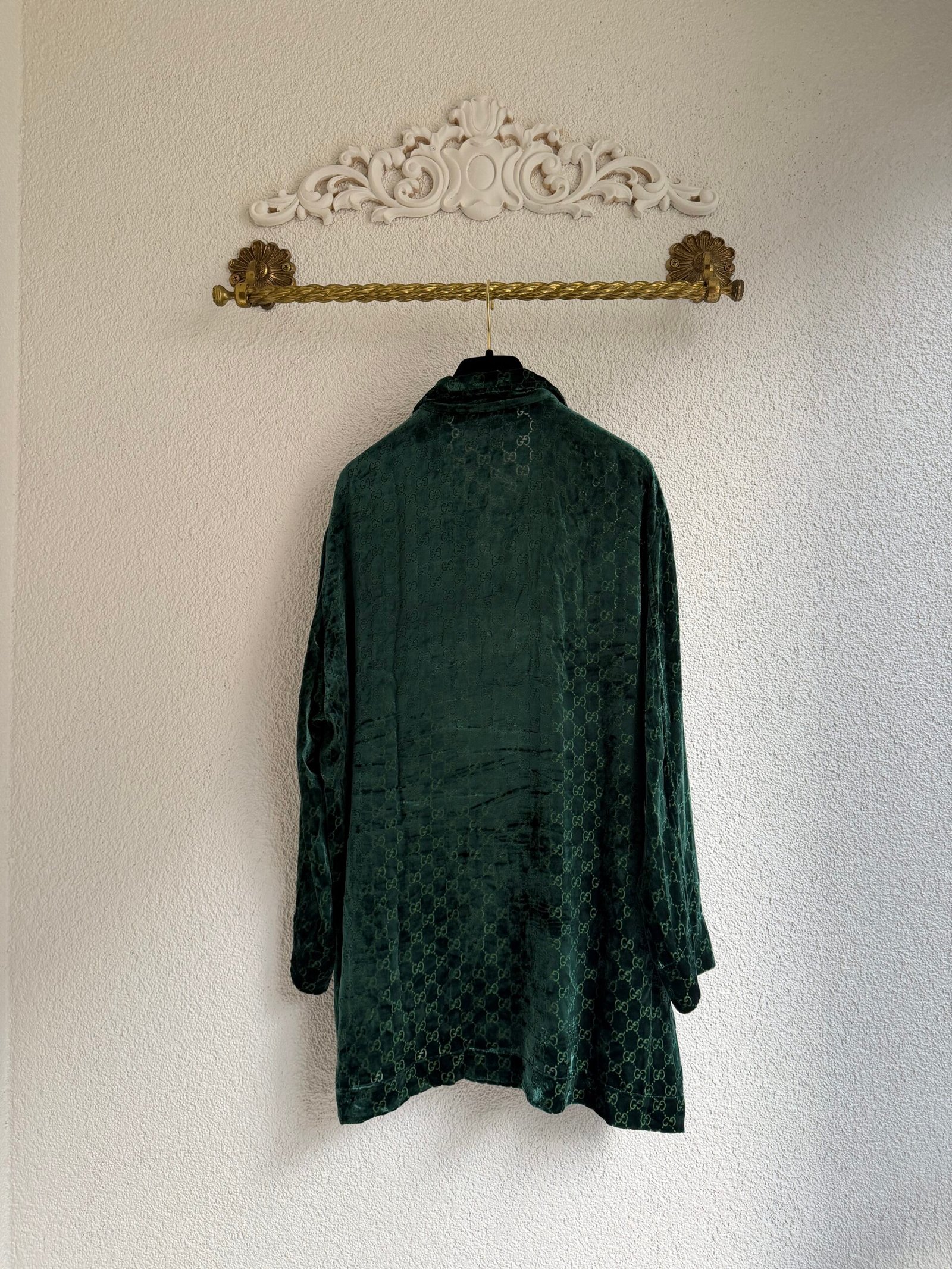 Gucci GG Logo Velvet Two-Piece Set - Image 8