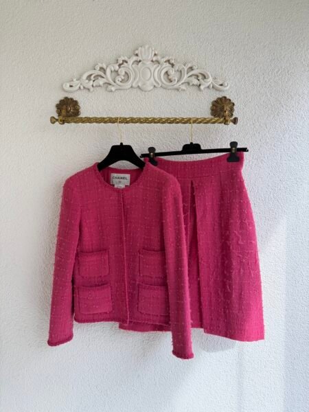 Chanel Tweed Jacket Skirt Two-Piece Set