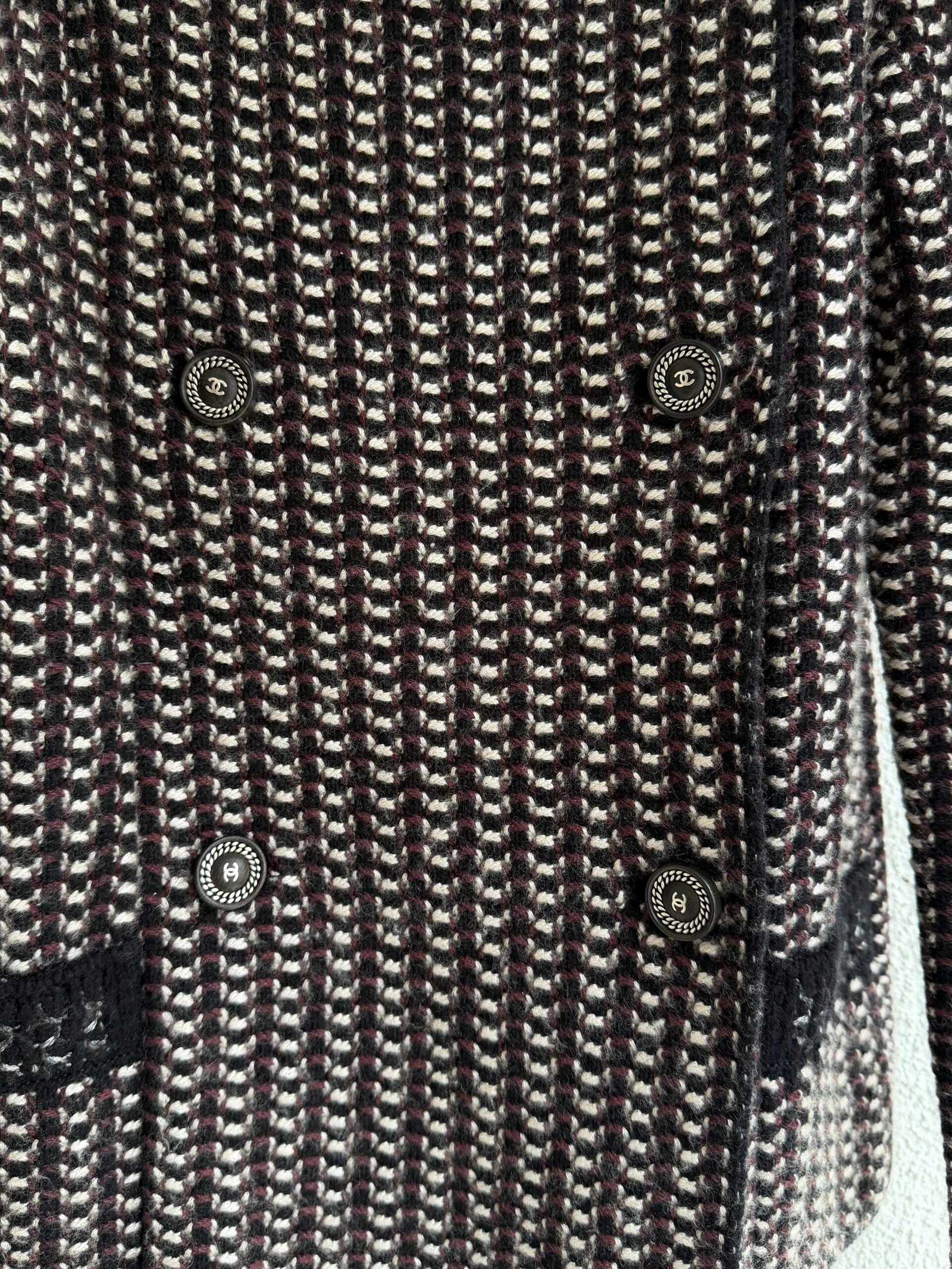 Chanel CC Button Cashmere Cardigan - Görsel 4