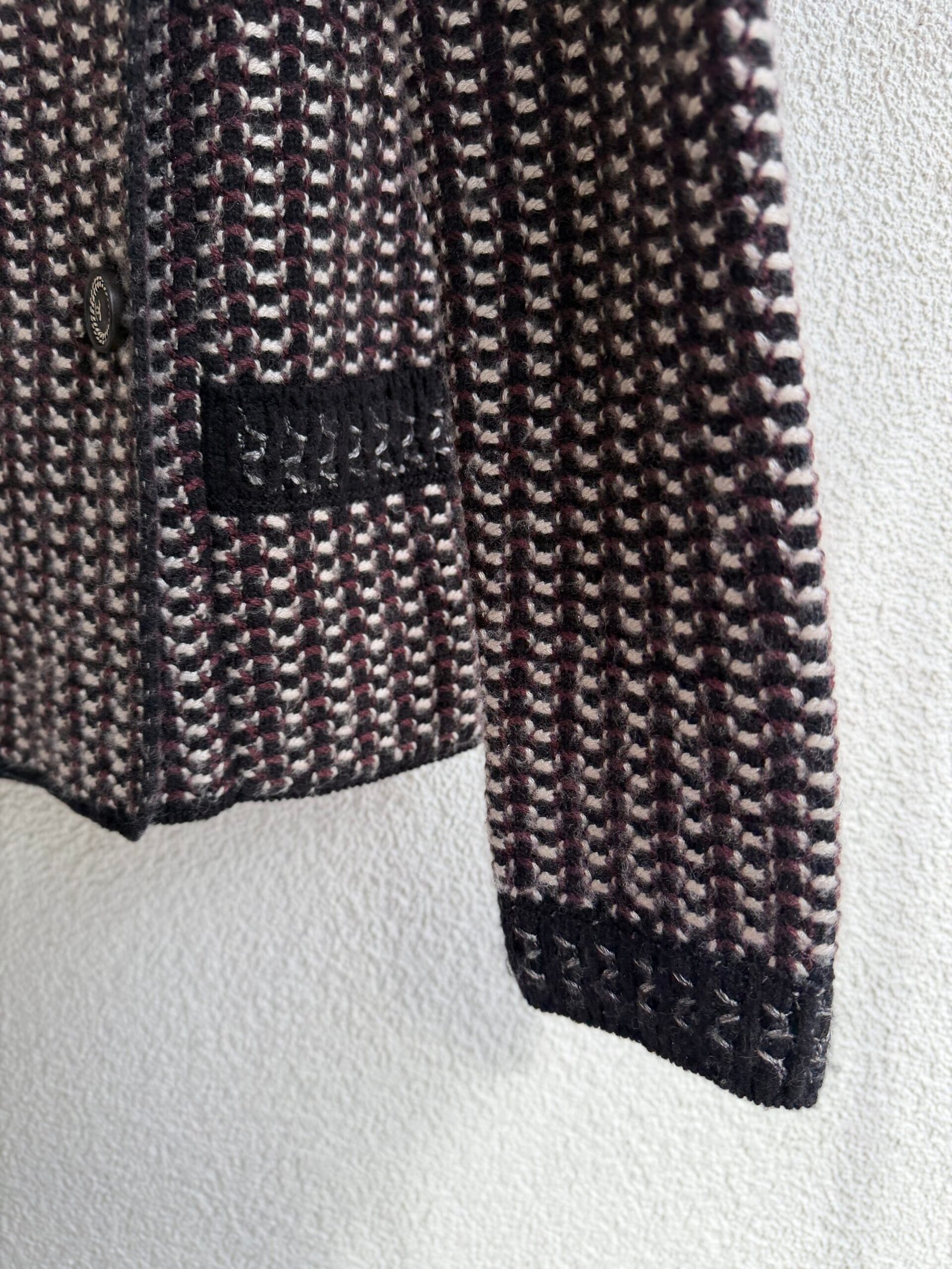 Chanel CC Button Cashmere Cardigan - Görsel 8