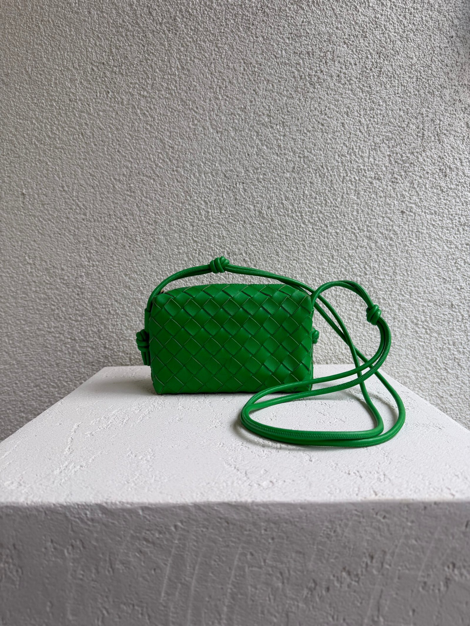 Bottega Veneta Green Loop Crossbody Bag - Image 2