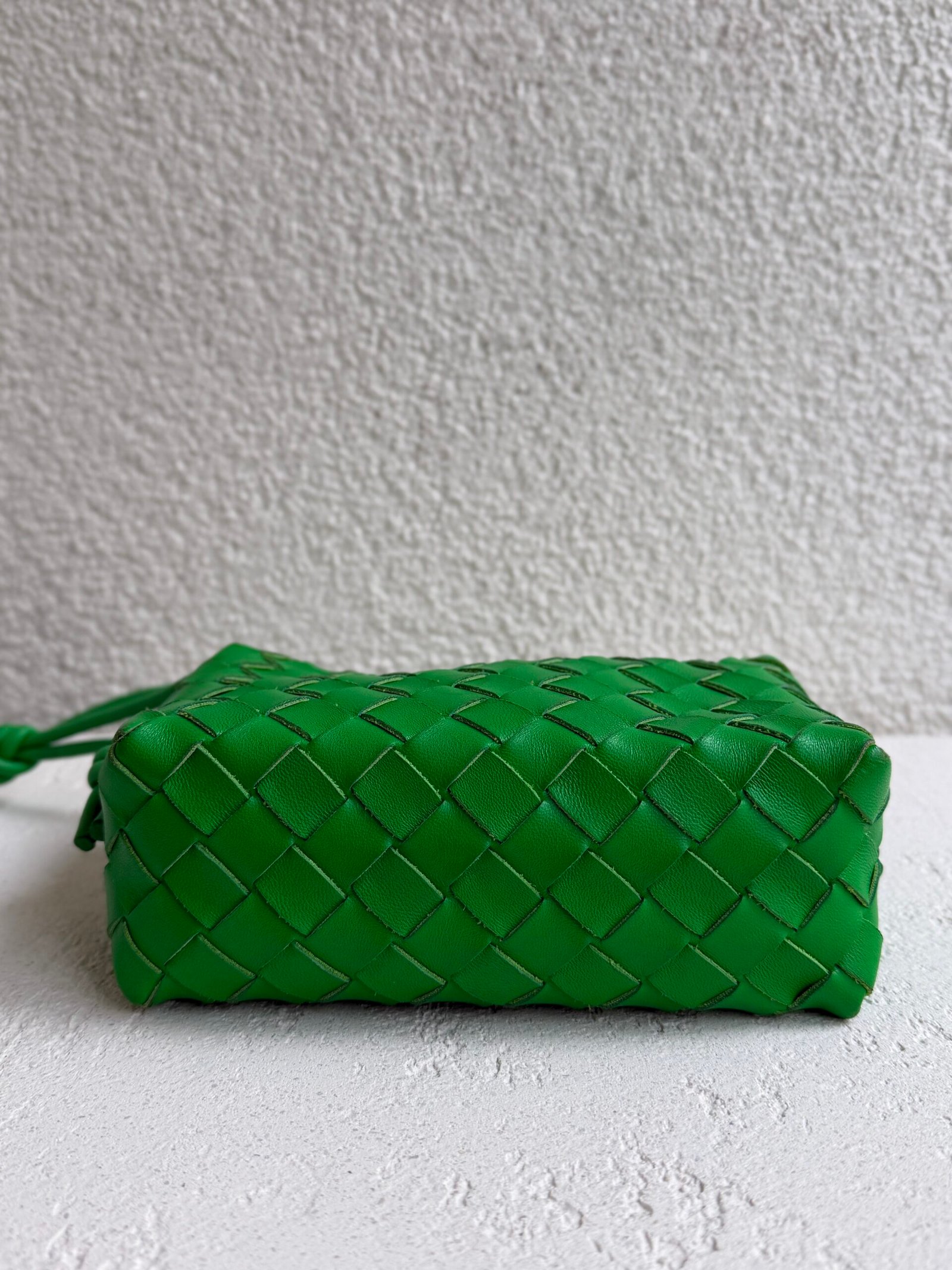 Bottega Veneta Green Loop Crossbody Bag - Image 8