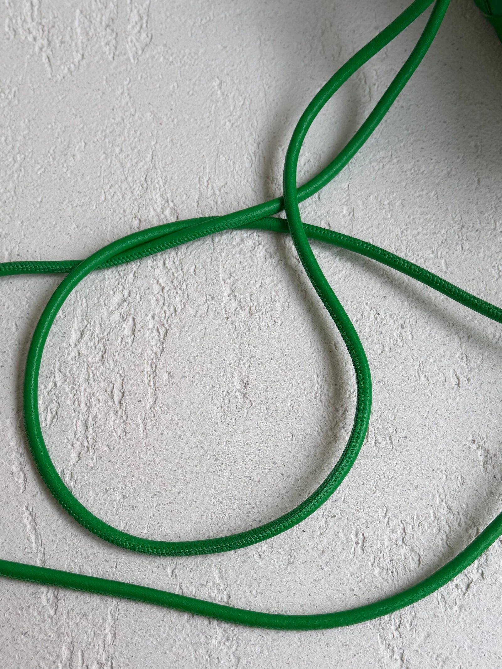 Bottega Veneta Green Loop Crossbody Bag - Image 12