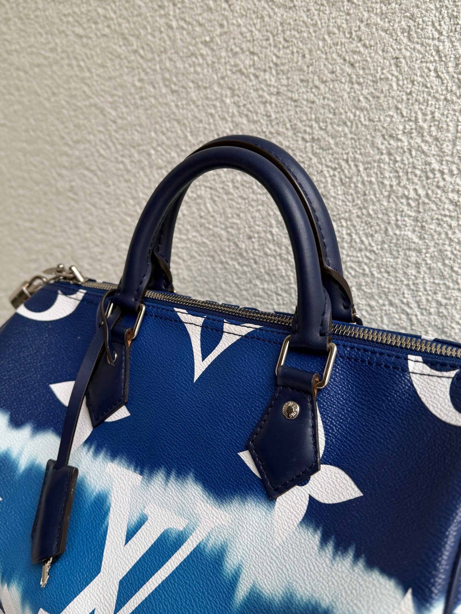 Louis Vuitton Escale Speedy 30 Monogram Canvas Bag - Image 3