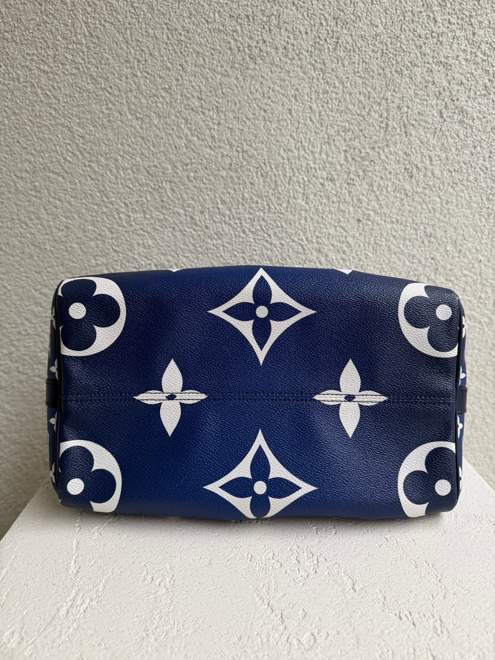 Louis Vuitton Escale Speedy 30 Monogram Canvas Bag - Image 11