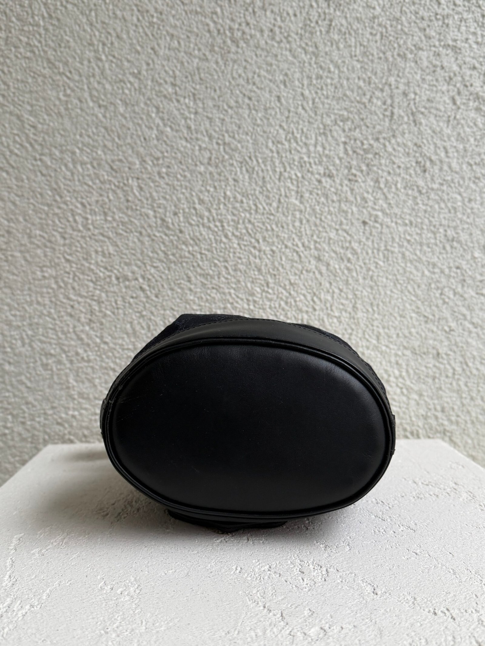 Louis Vuitton Mini Lin Noelie Blue Canvas Bucket Bag - Image 6