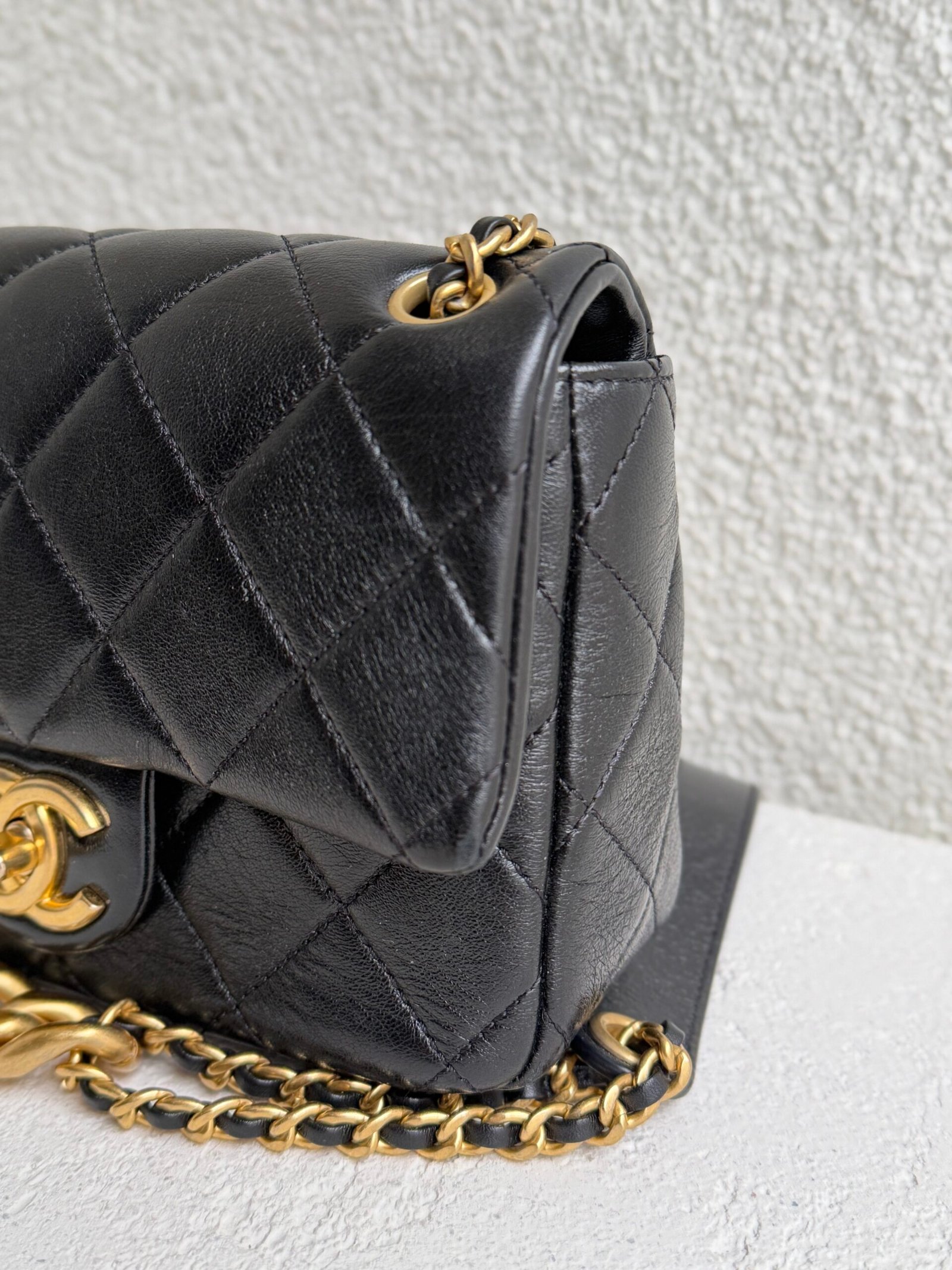 Chanel Mini Square Quilted Flap Bag - Image 5