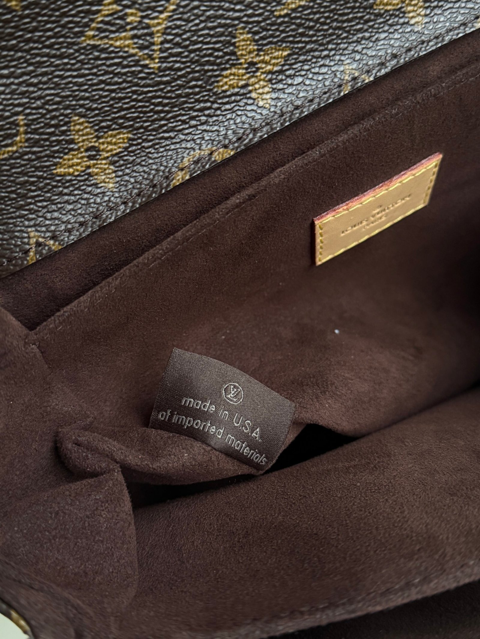 Louis Vuitton Monogram Pochette Metis Bag - Image 18