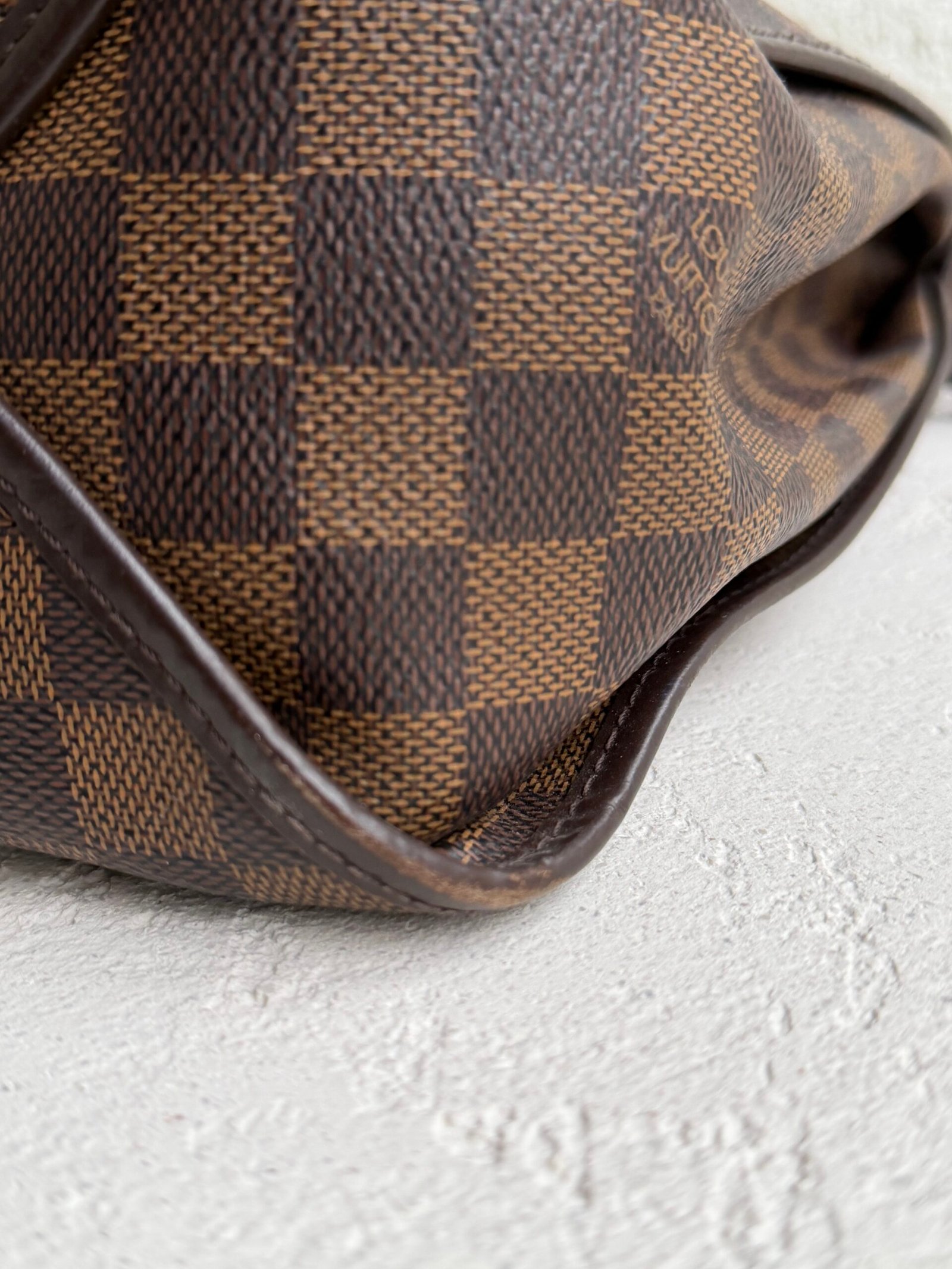 Louis Vuitton Damiere Canvas Duomo Crossbody Bag - Görsel 11