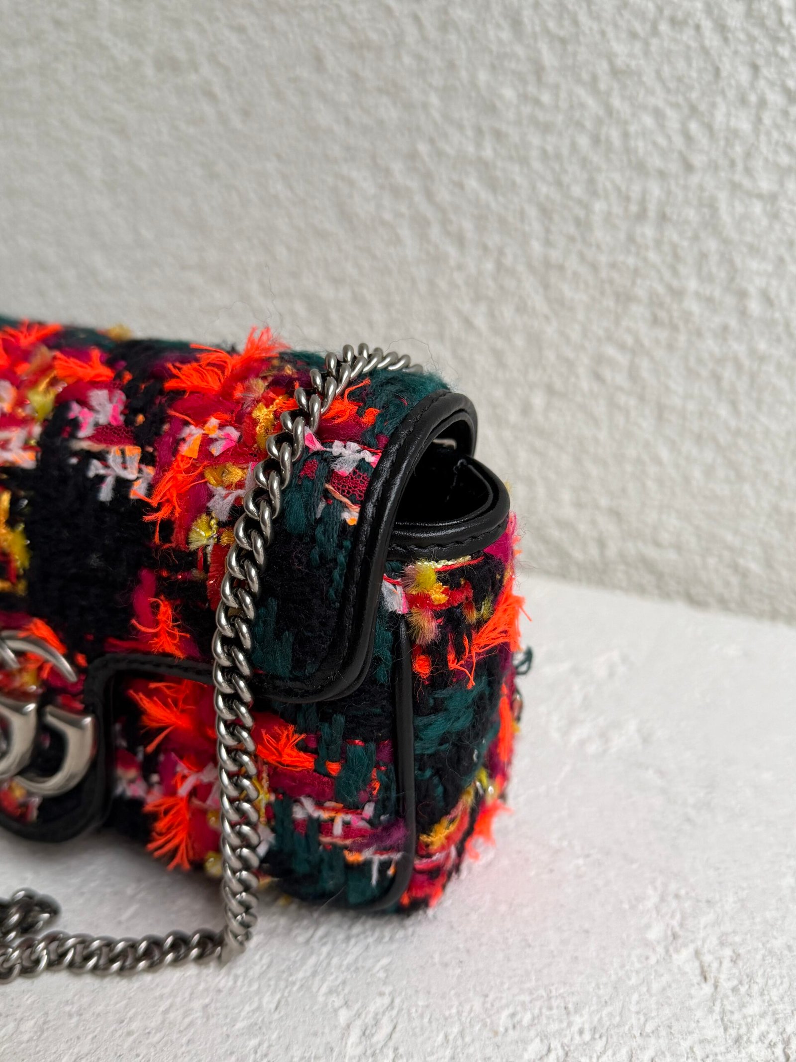 Gucci GG Marmont Tweed Super Mini Shoulder Bag - Image 4