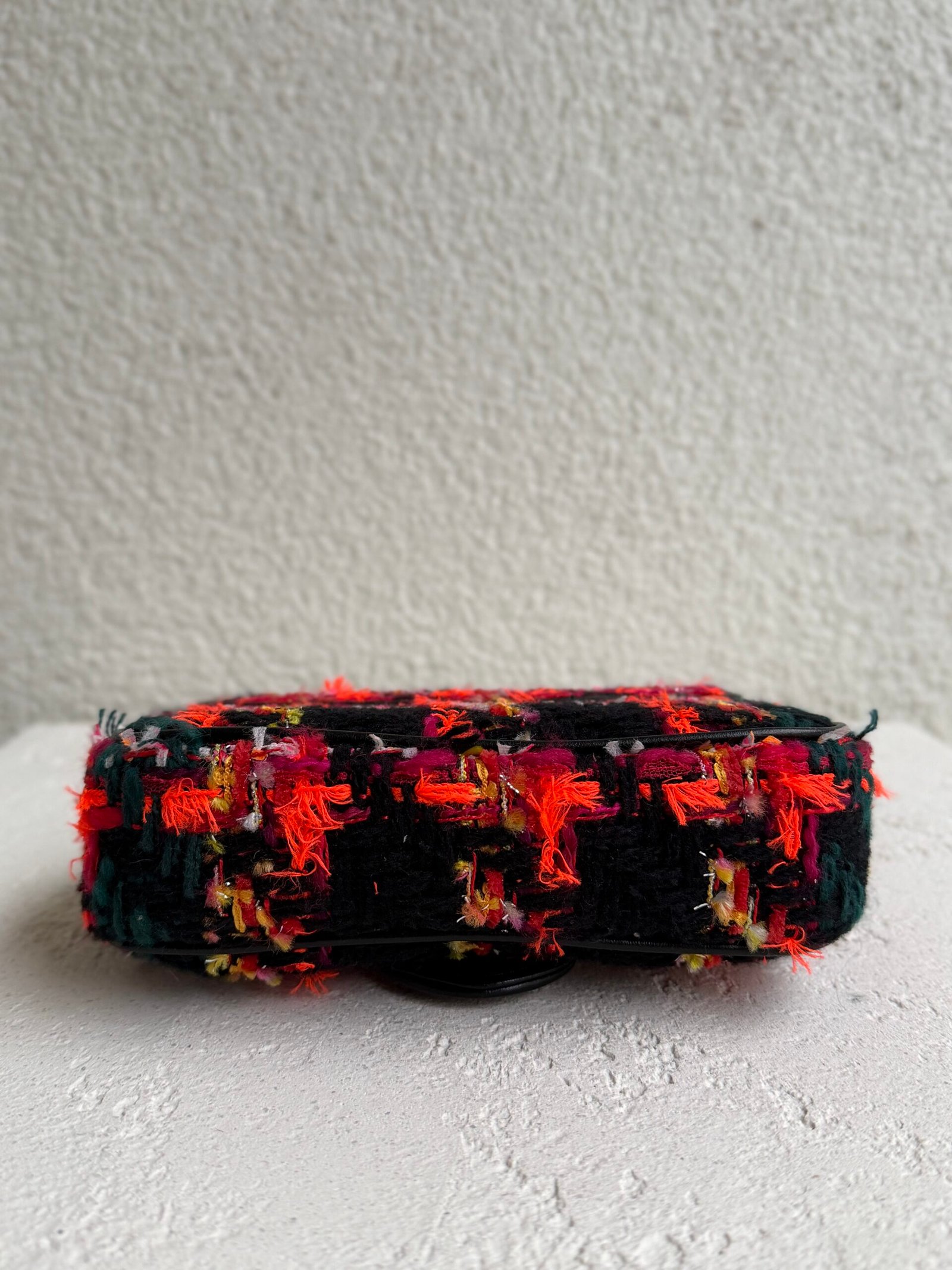 Gucci GG Marmont Tweed Super Mini Shoulder Bag - Image 7