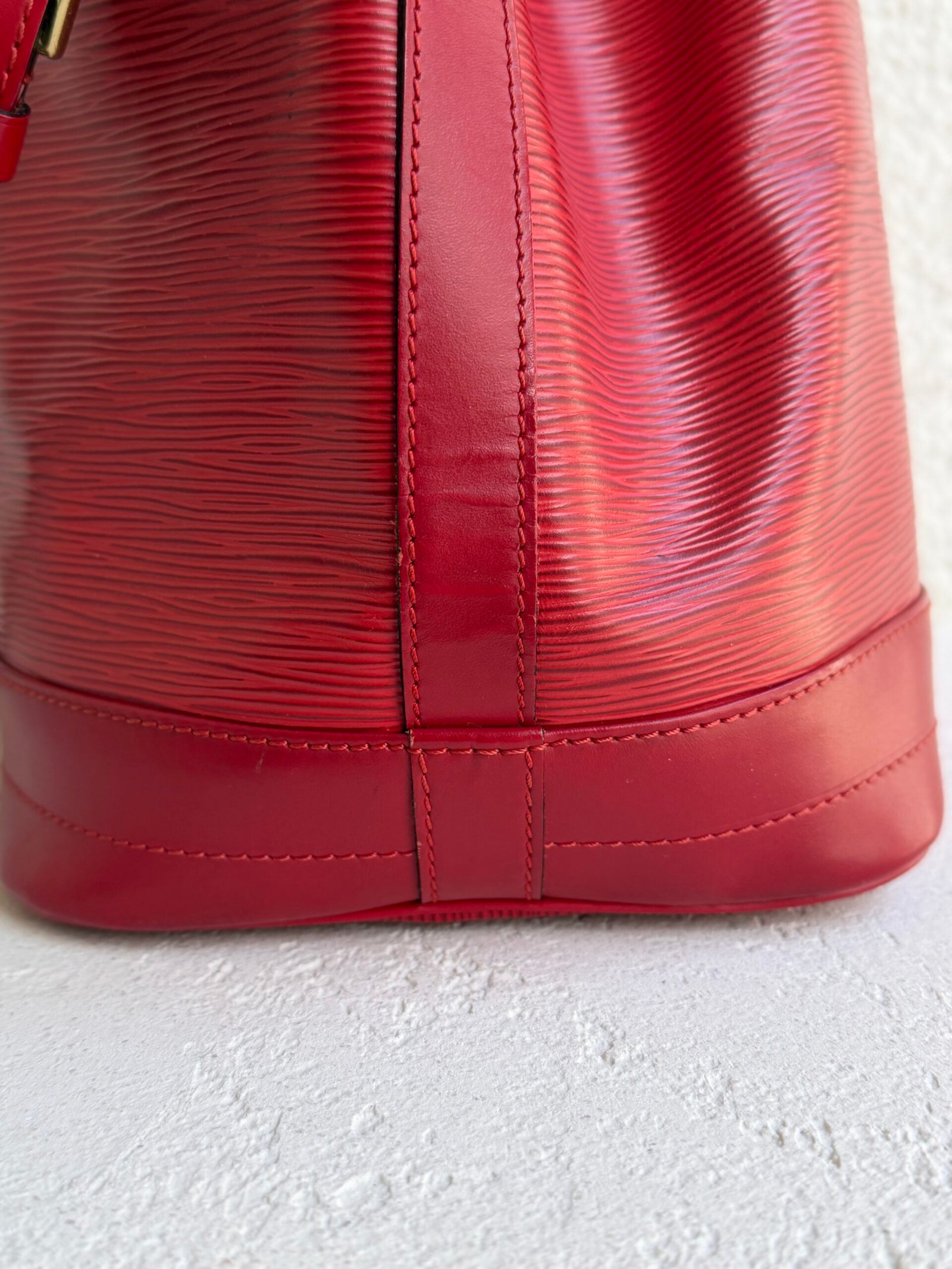 Louis Vuitton Red Epi Leather Petit Noe Shoulder Bag - Image 6