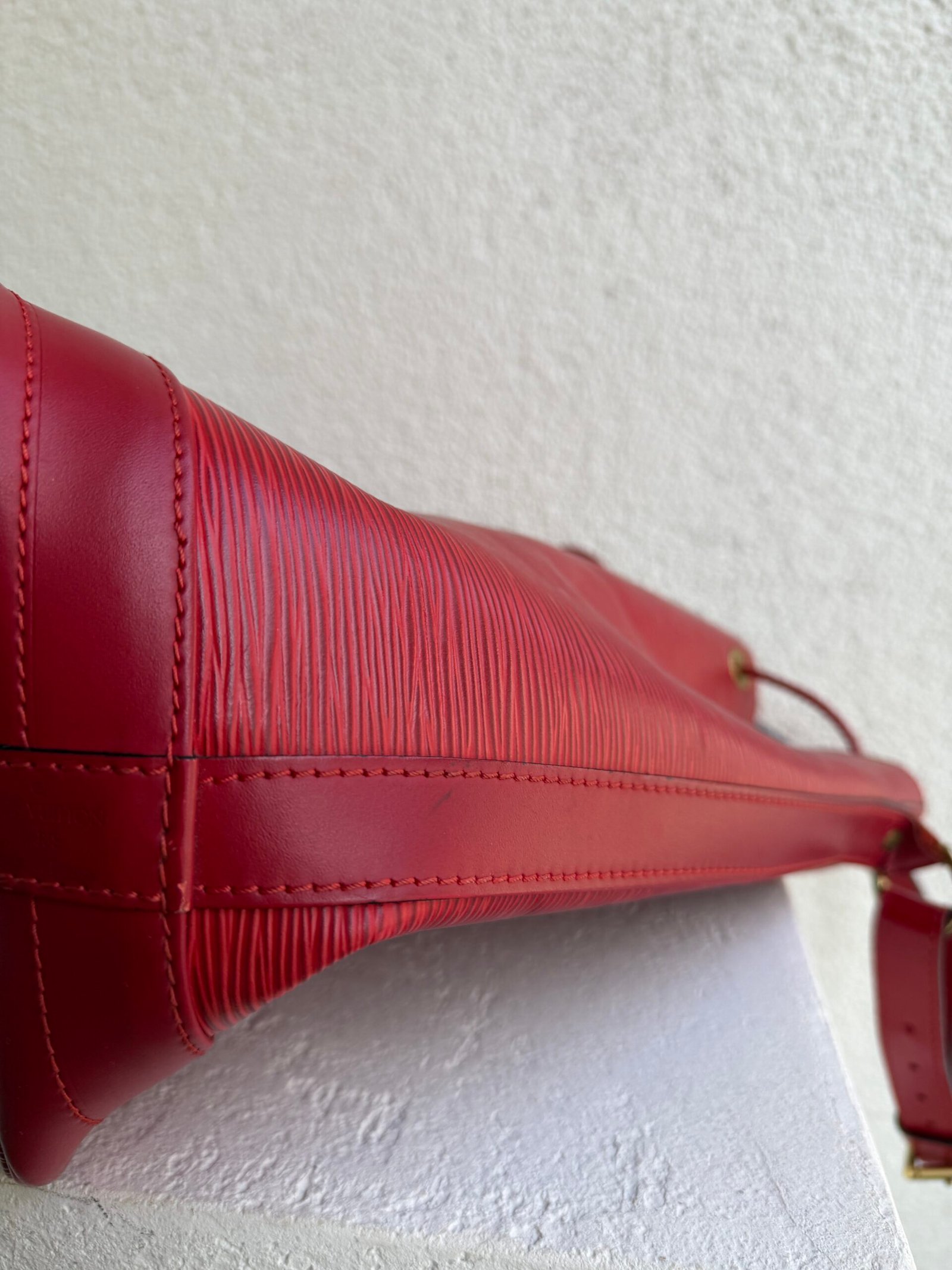 Louis Vuitton Red Epi Leather Petit Noe Shoulder Bag - Image 14