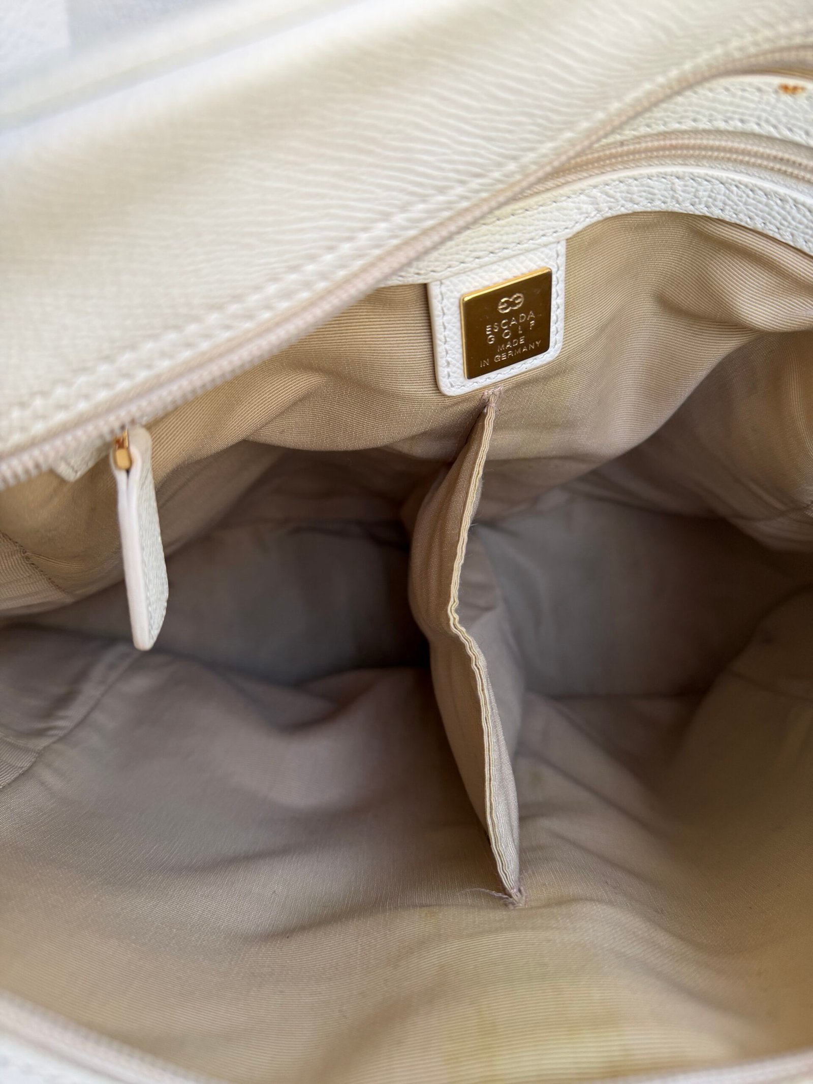 Escada Leather Golf Bag - Görsel 14