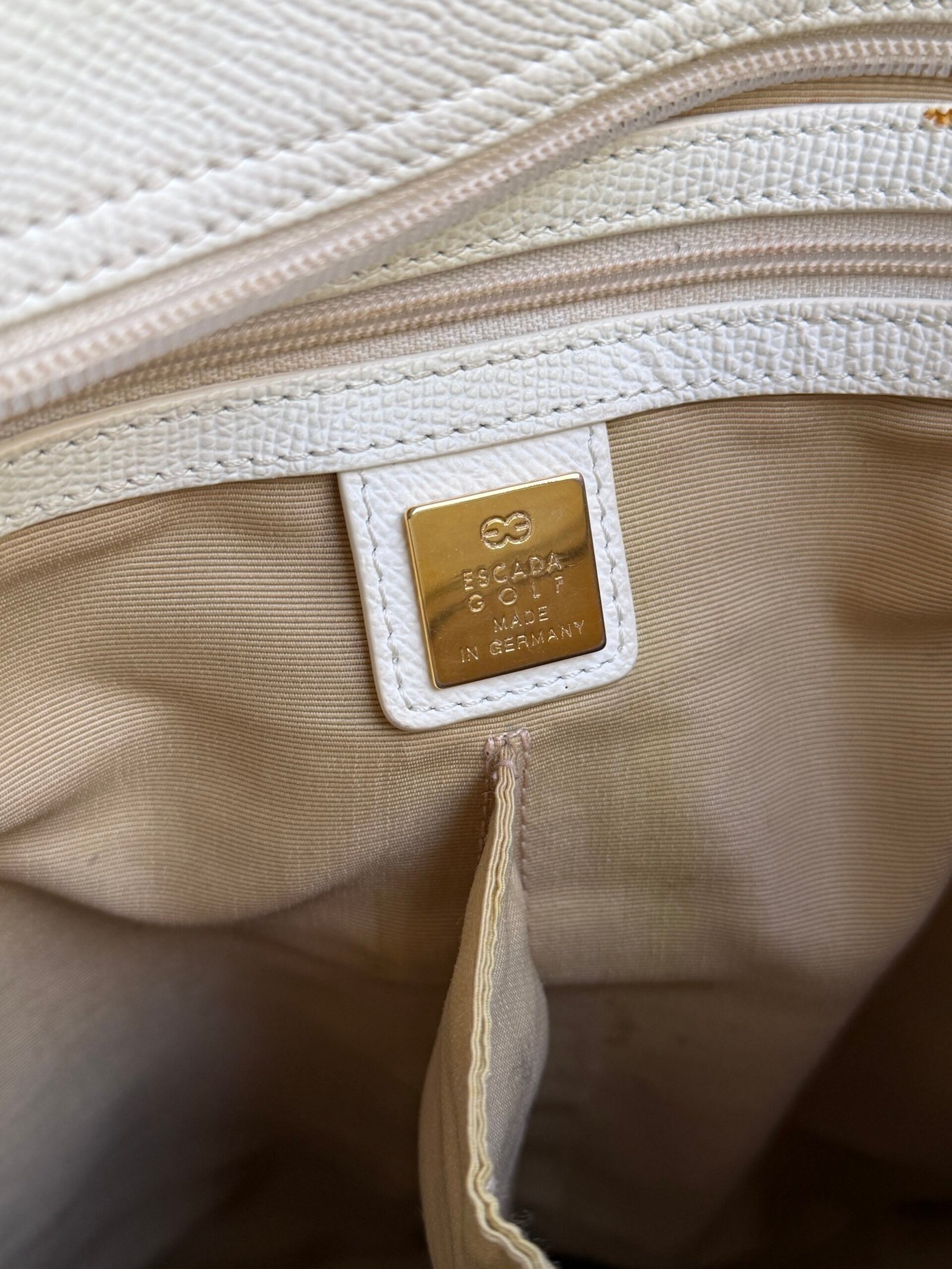 Escada Leather Golf Bag - Görsel 15