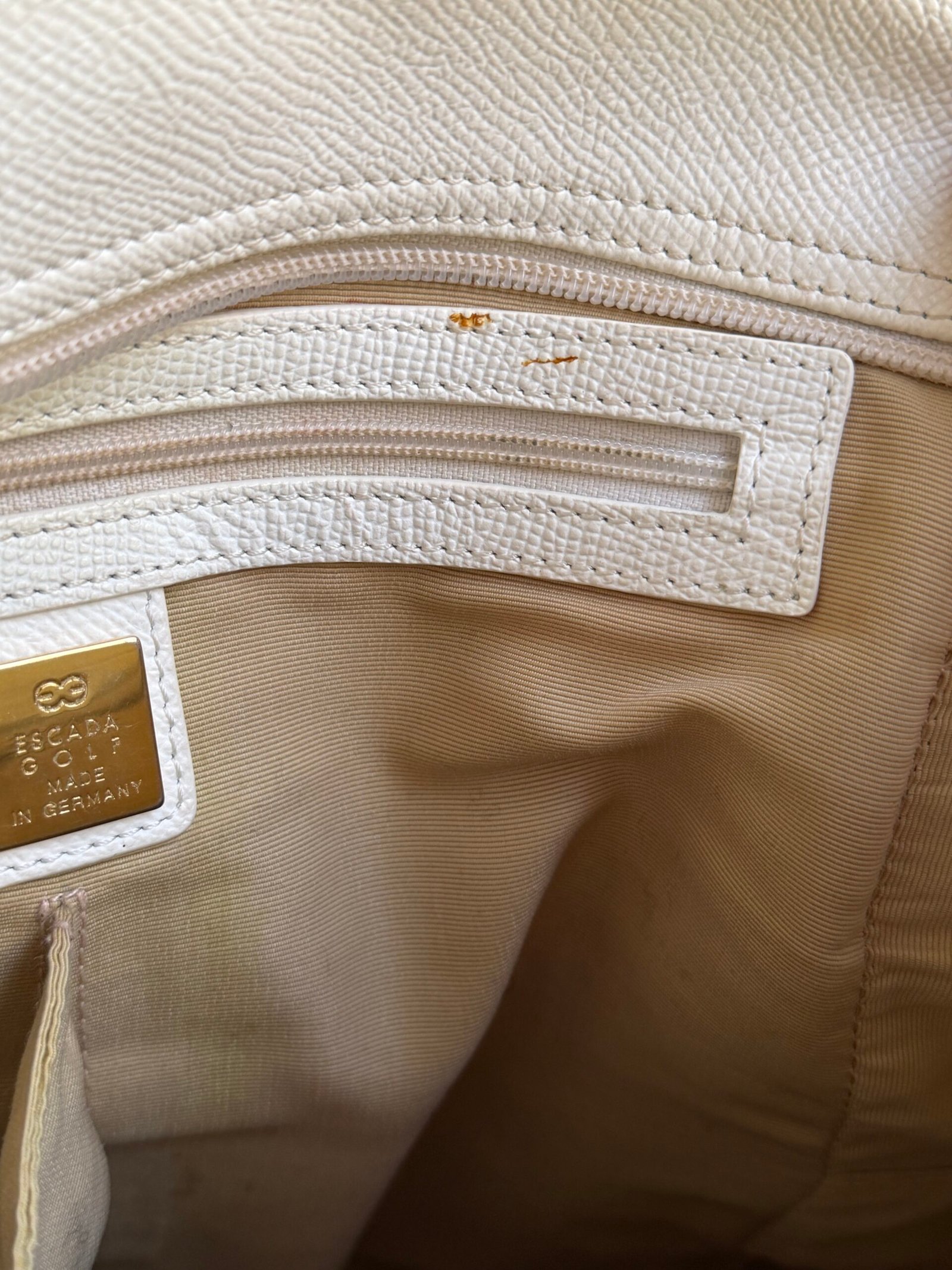 Escada Leather Golf Bag - Görsel 16