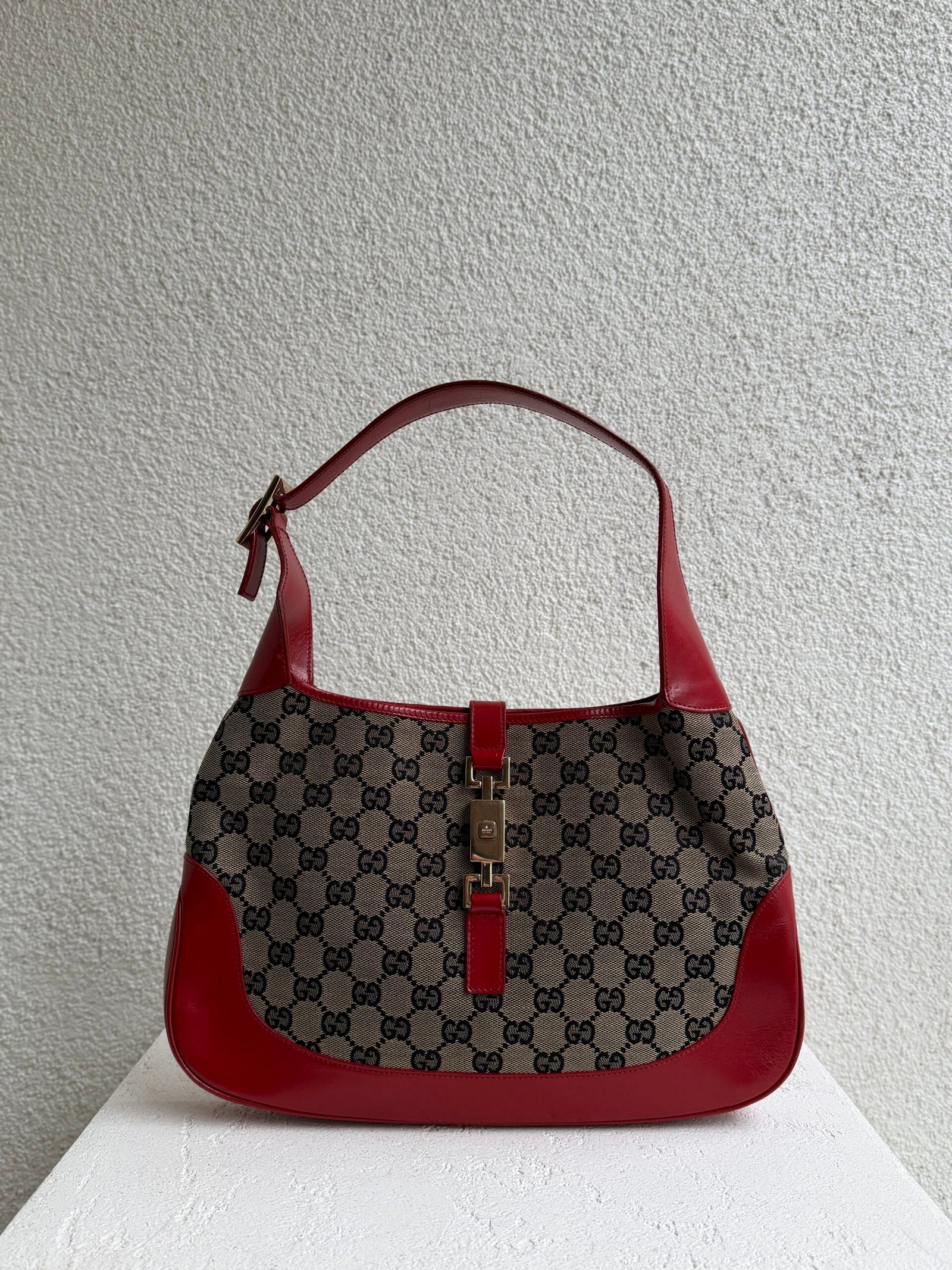 Gucci Canvas GG Monogram Red Small Jackie Bag