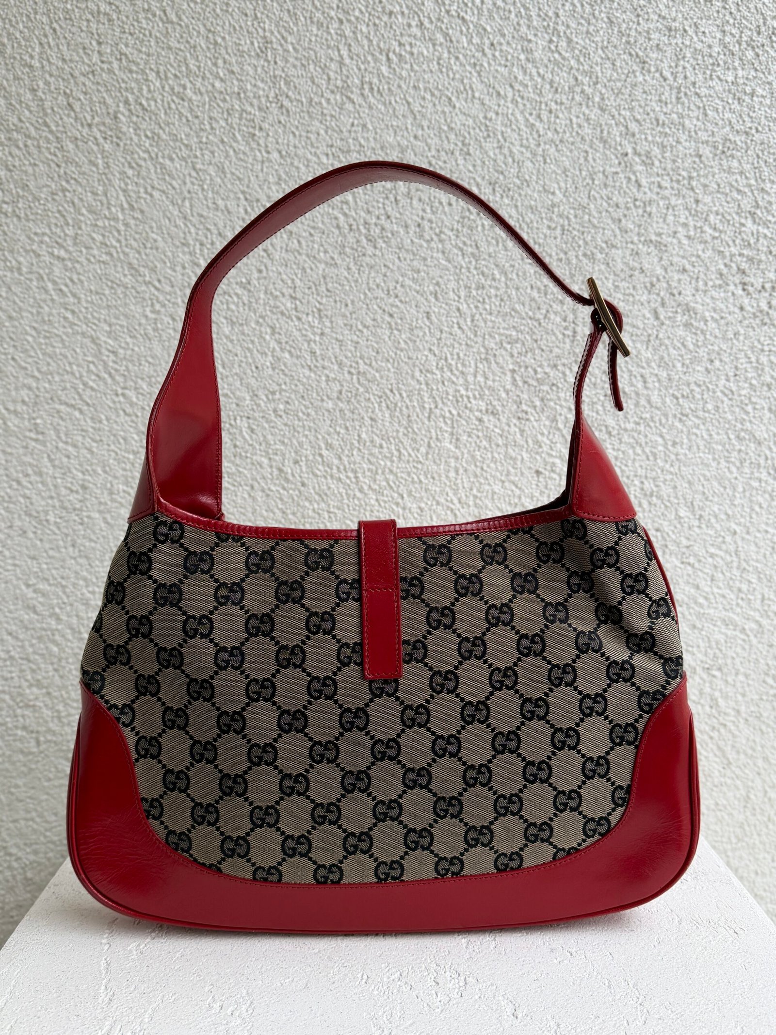 Gucci Canvas GG Monogram Red Small Jackie Bag - Image 9