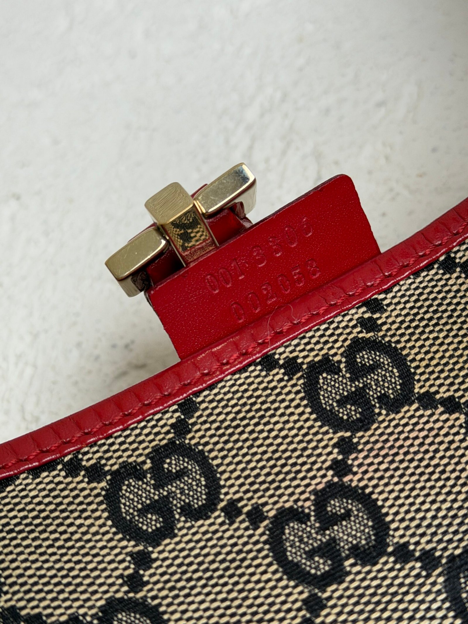 Gucci Canvas GG Monogram Red Small Jackie Bag - Image 16