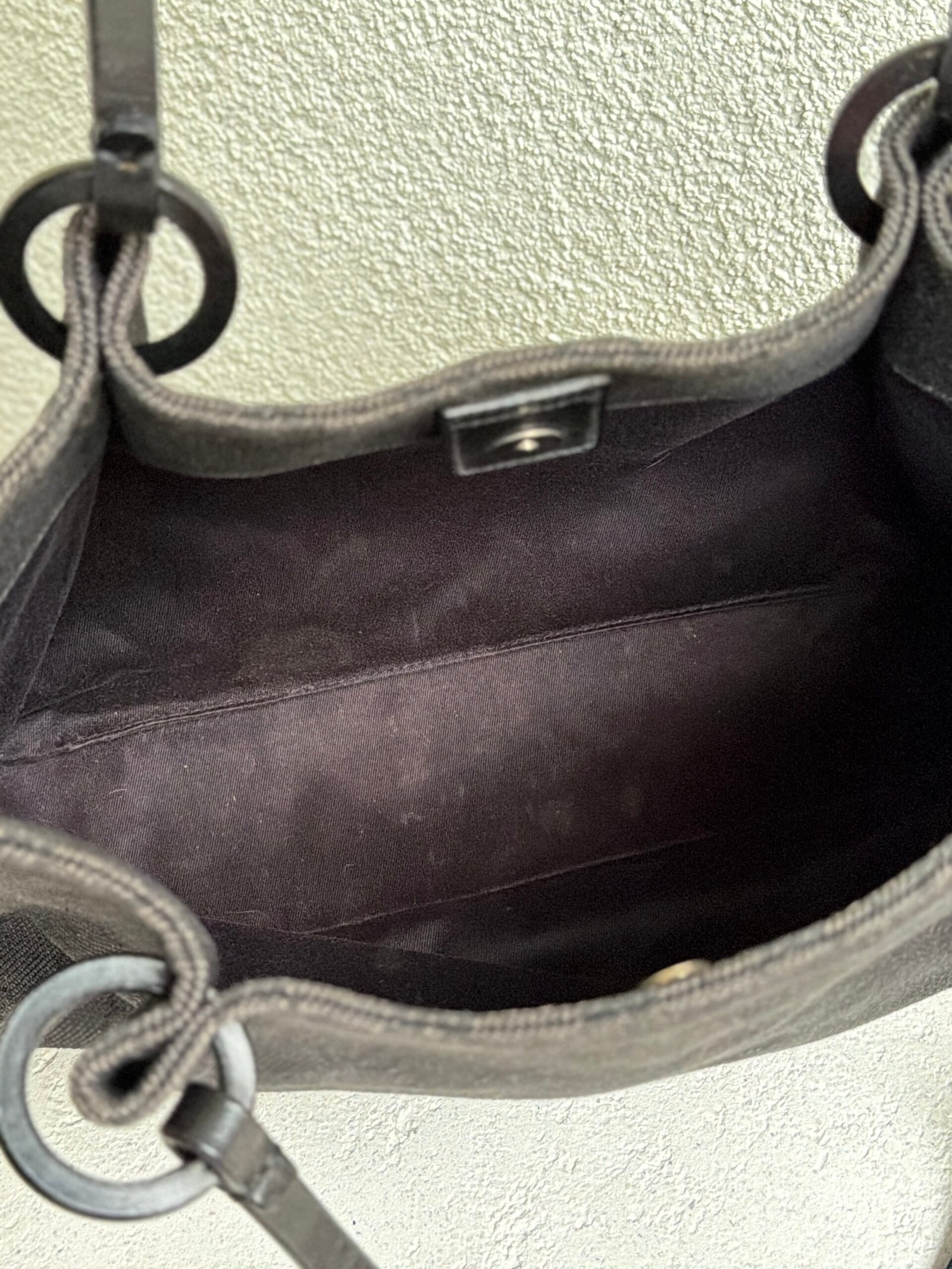 Gucci GG Monogram Small Cloth Bag - Image 13