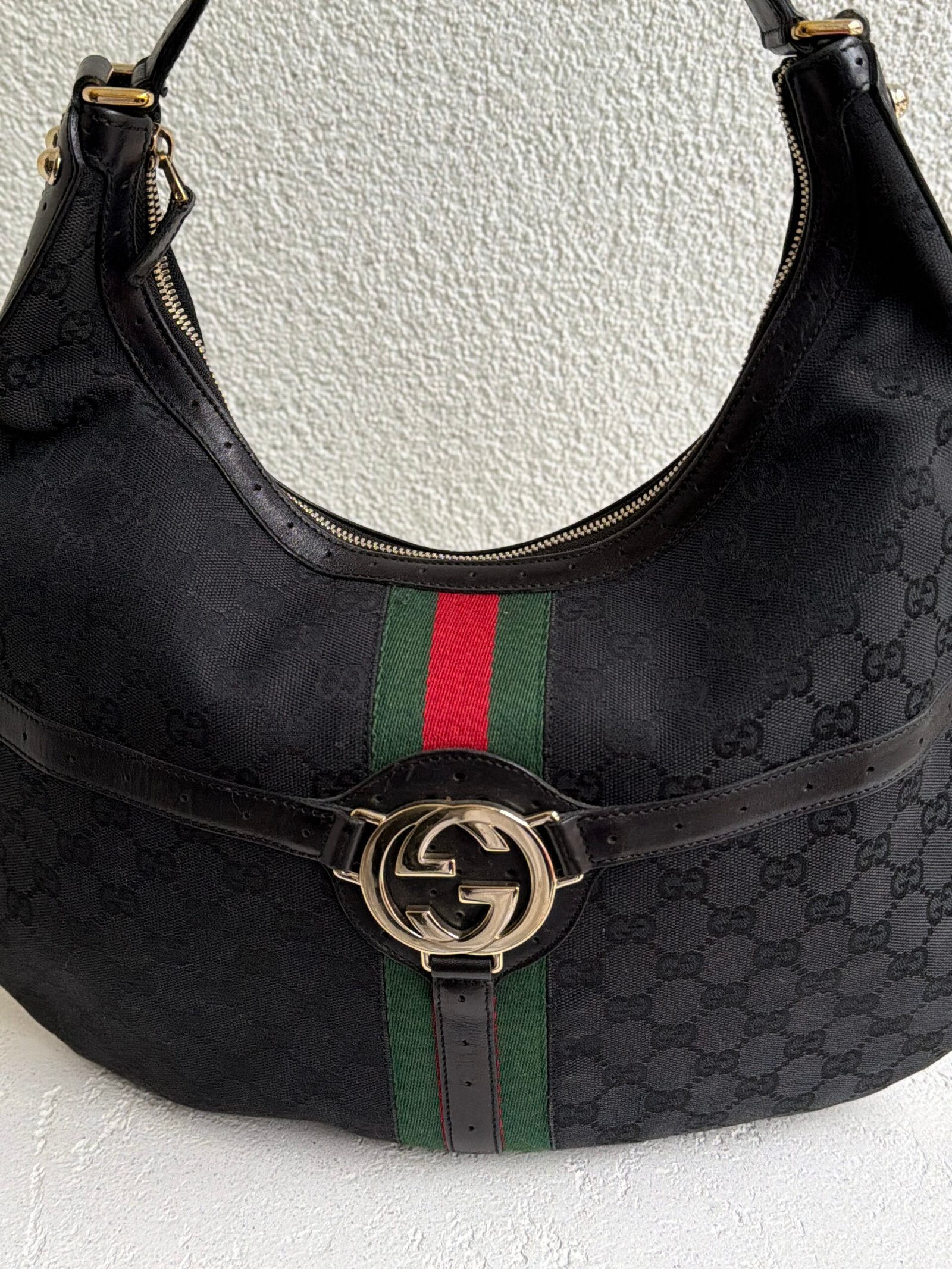 Gucci GG Monogram Hobo Shoulder Bag - Image 4