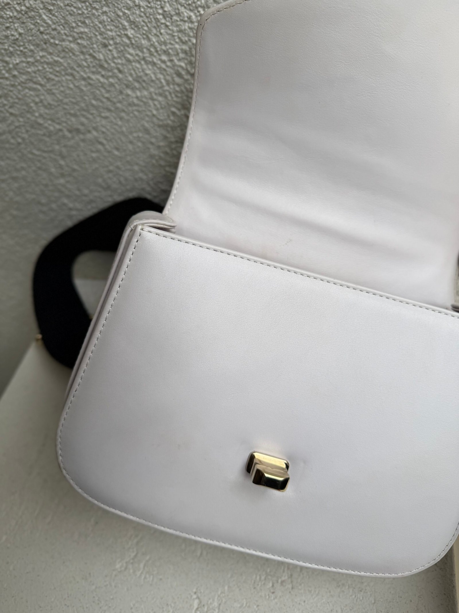 Valentino VLTN Logo Leather Shoulder Bag - Görsel 12