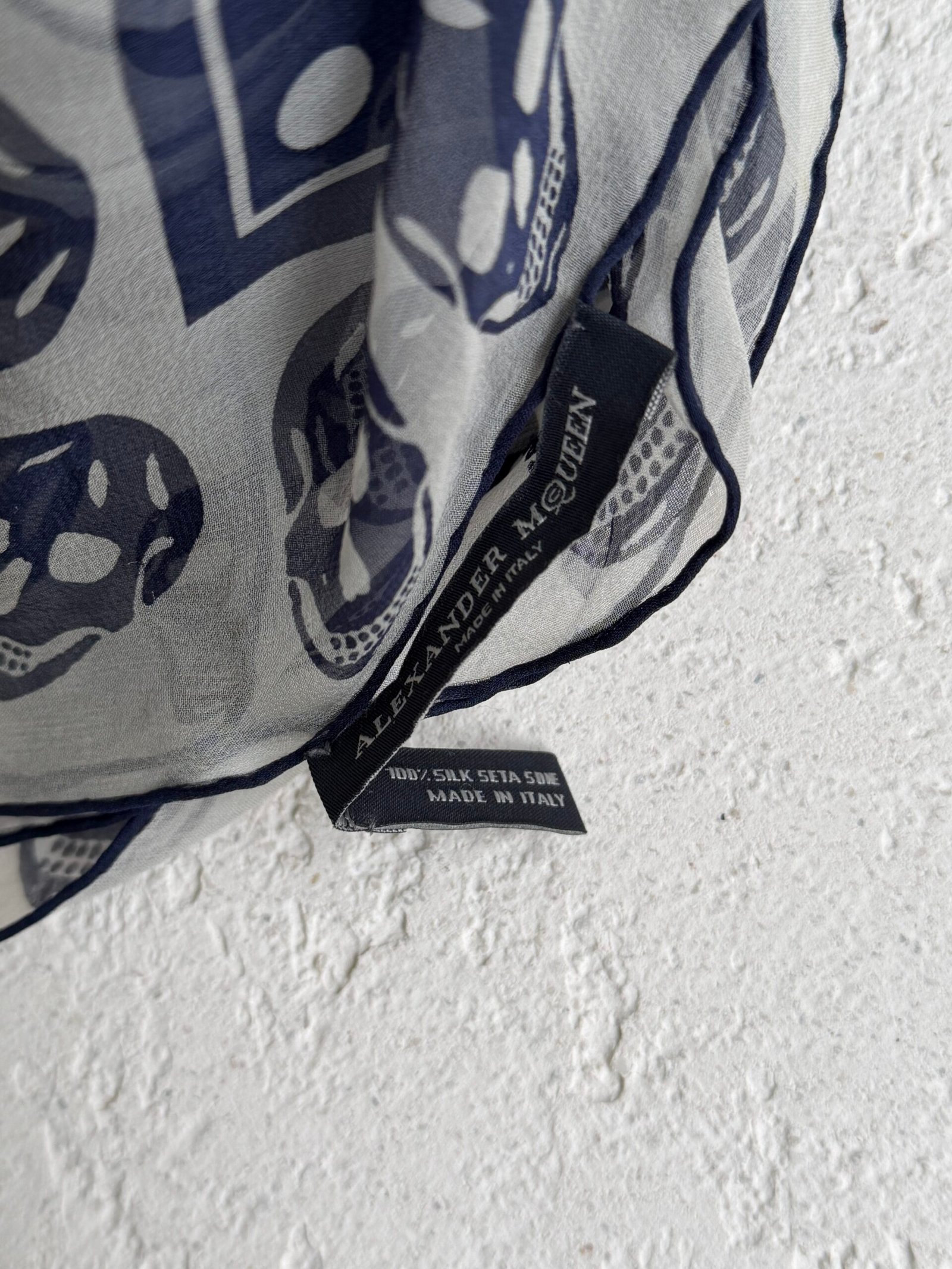 Alexander McQueen Navy Silk Scarf - Image 7