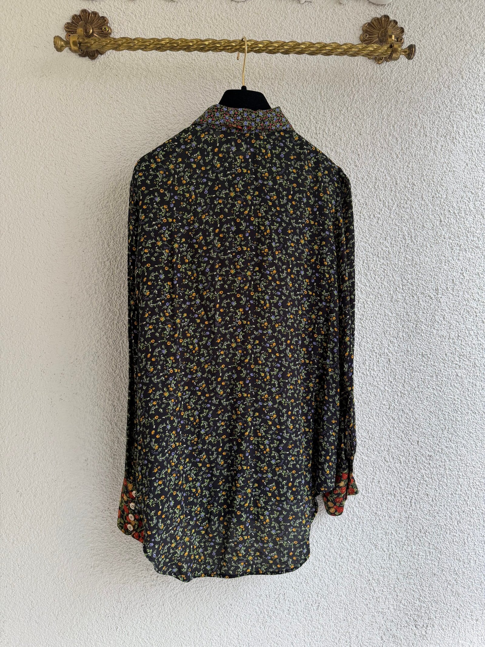 Gucci Tie-Neck Floral Blouse - Image 9