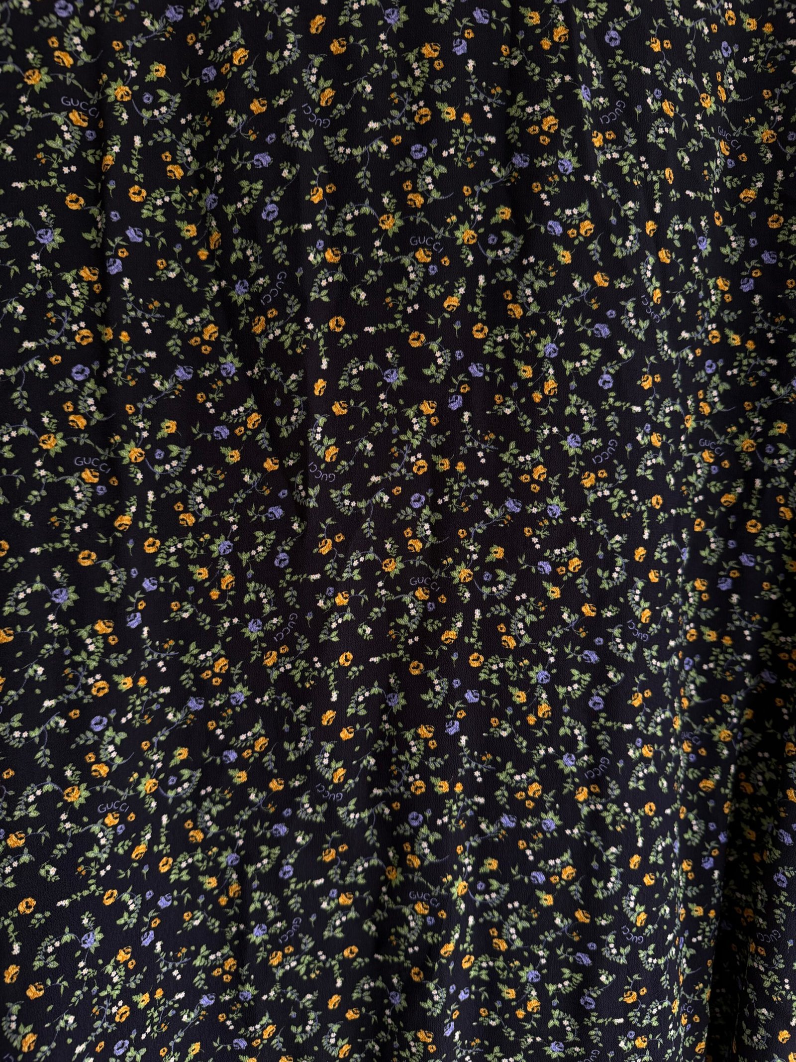 Gucci Tie-Neck Floral Blouse - Image 10