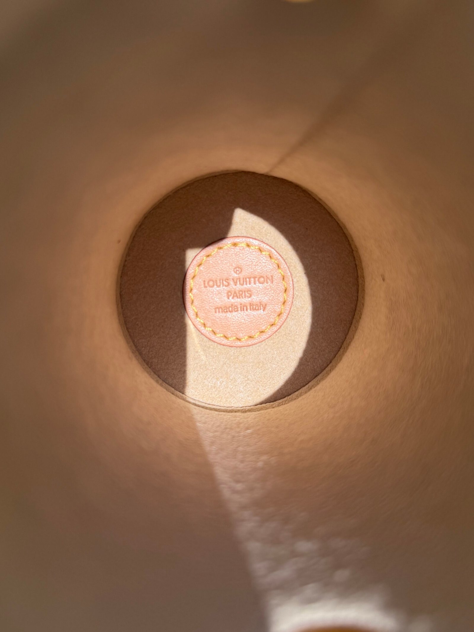 Louis Vuitton Monogram Perfume Travel Case 200 ml Wallet - Image 10