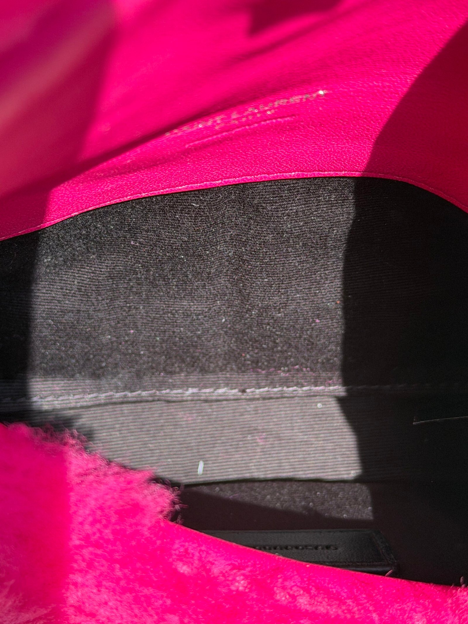 Saint Laurent Loulou Puffer Small Fur Clutch Bag - Görsel 8