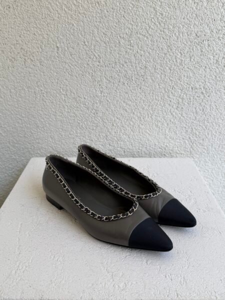 Chanel Gray Chains Leather Flat
