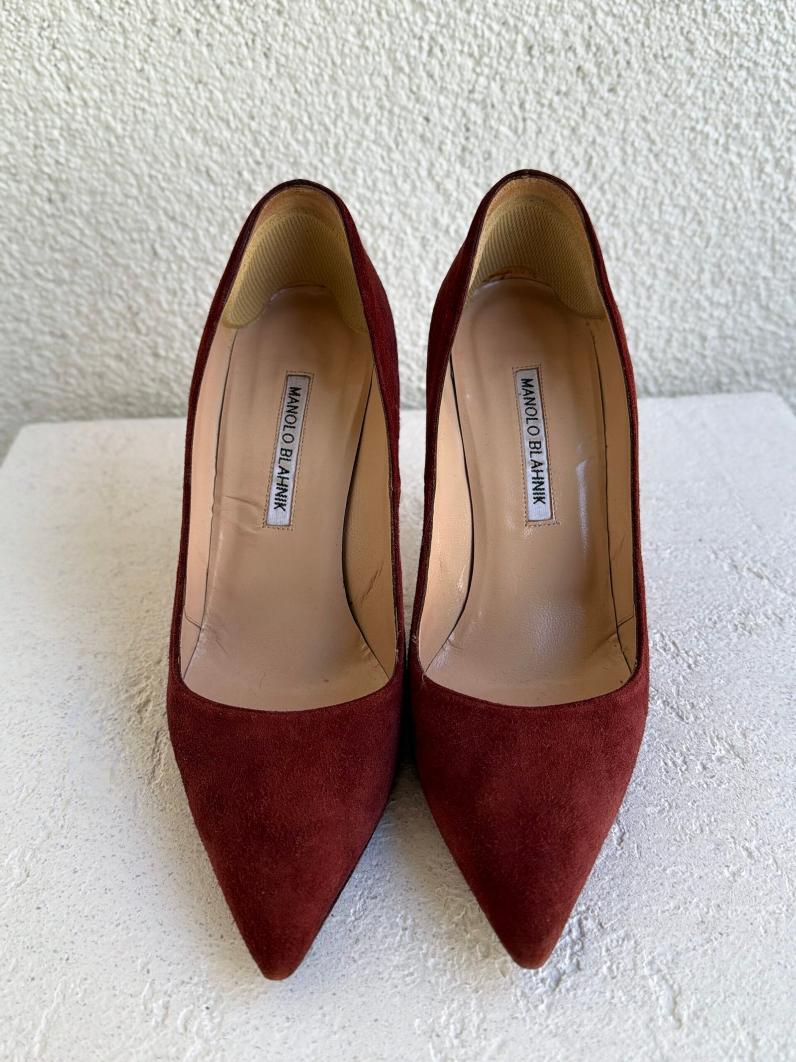 Manolo Blahnik Burgundy Suede Stiletto Heels - Görsel 3