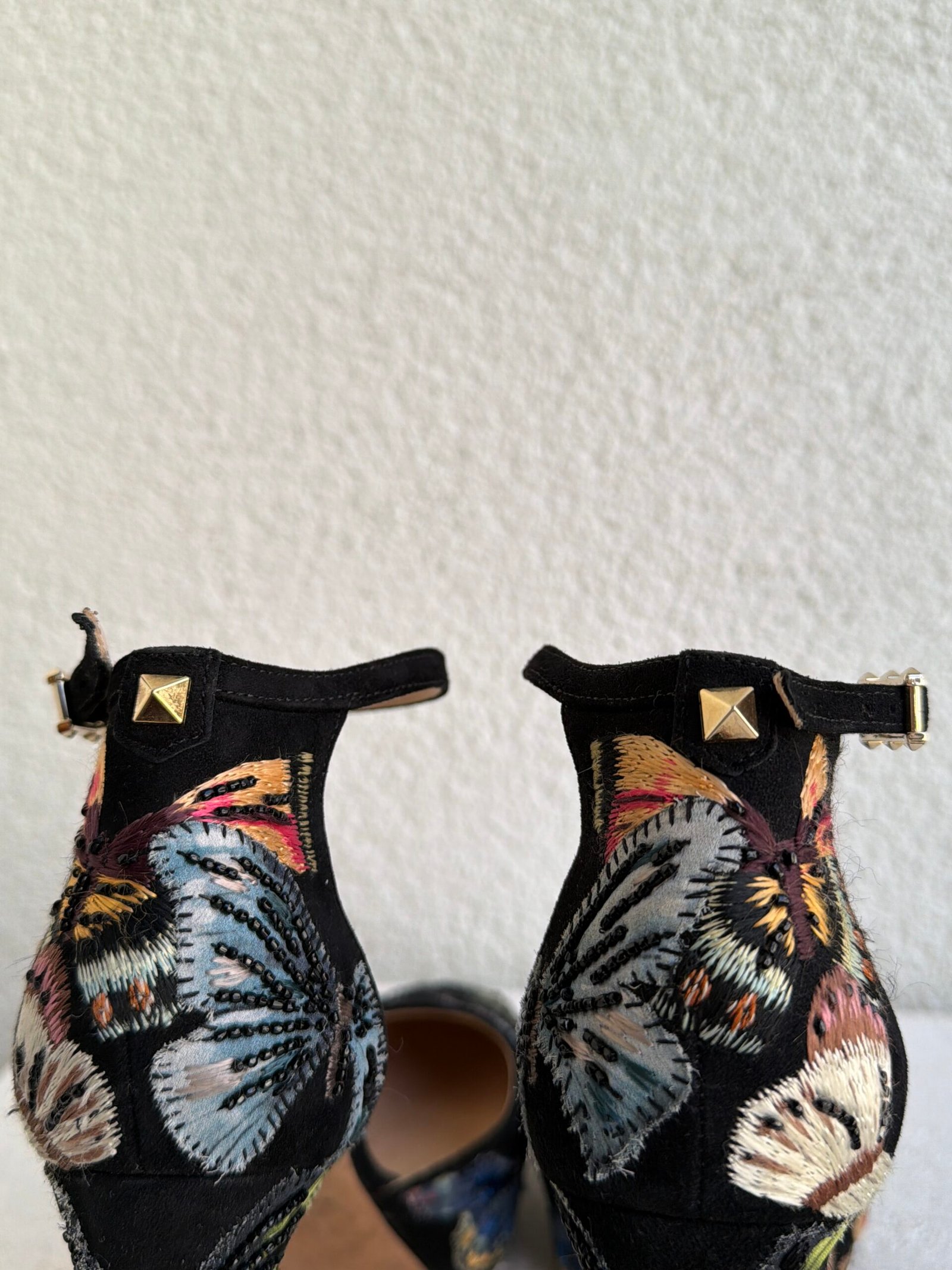 Valentino Camubutterfly Emboidered Suede Ankle Strap Platform Pumps - Image 9