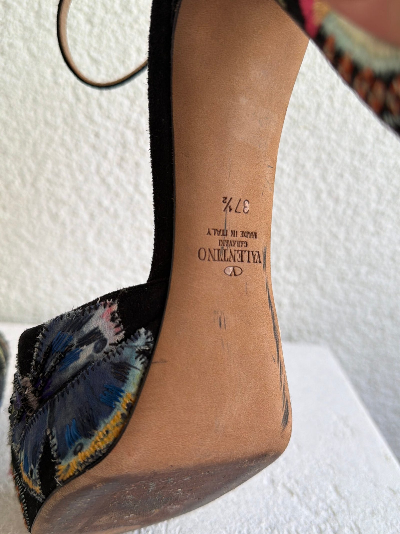 Valentino Camubutterfly Emboidered Suede Ankle Strap Platform Pumps - Image 10