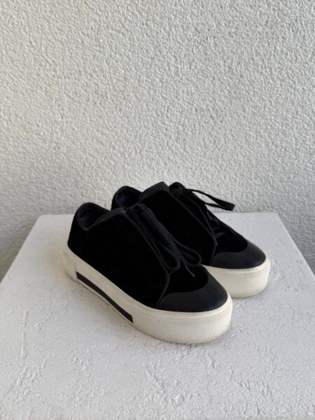 Alexander Mcquuen Black Velvet Lace Low Top Sneakers