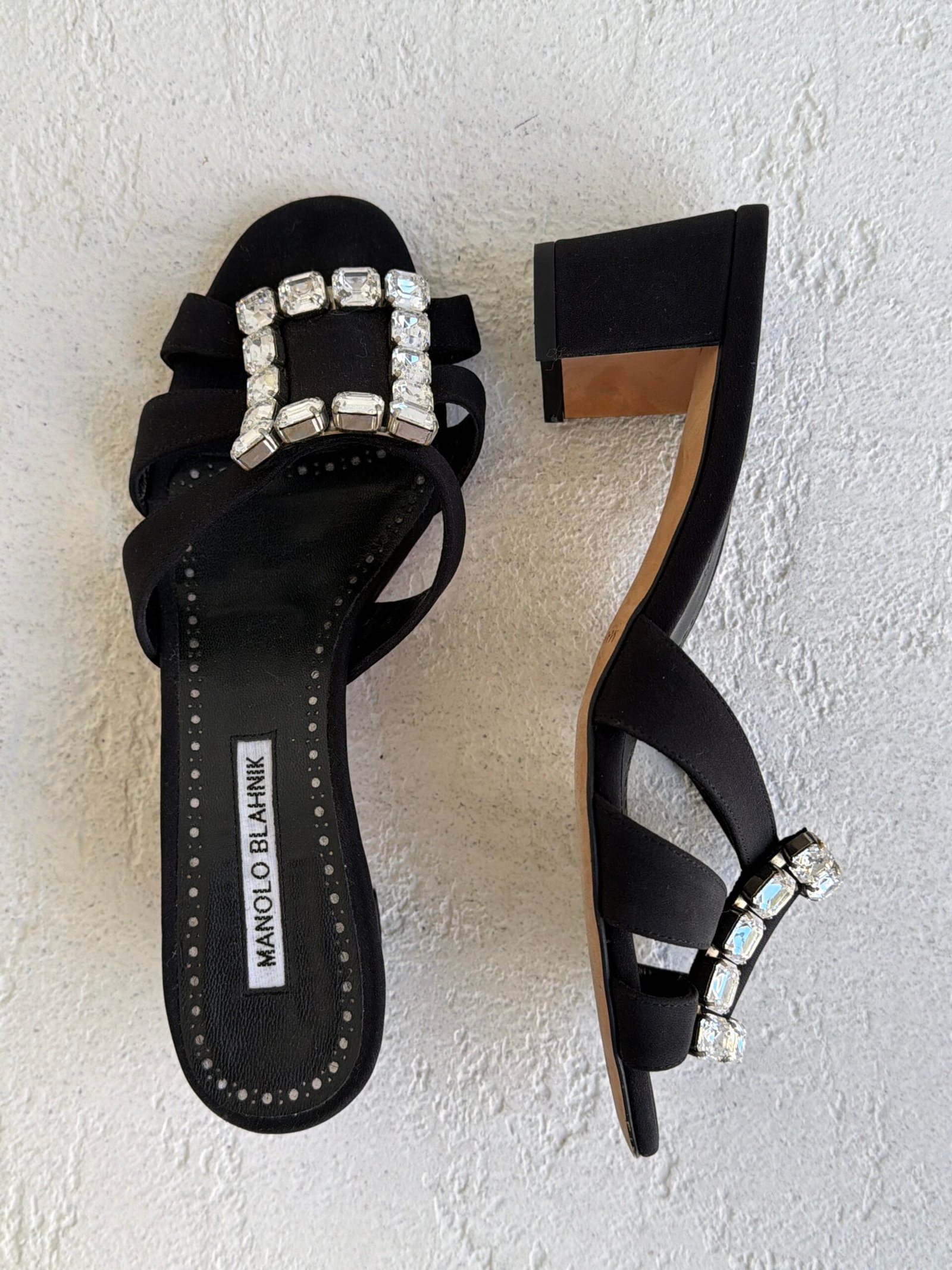 Manolo Blahnik Martenew Embellished Satin Heel Sandals - Görsel 11