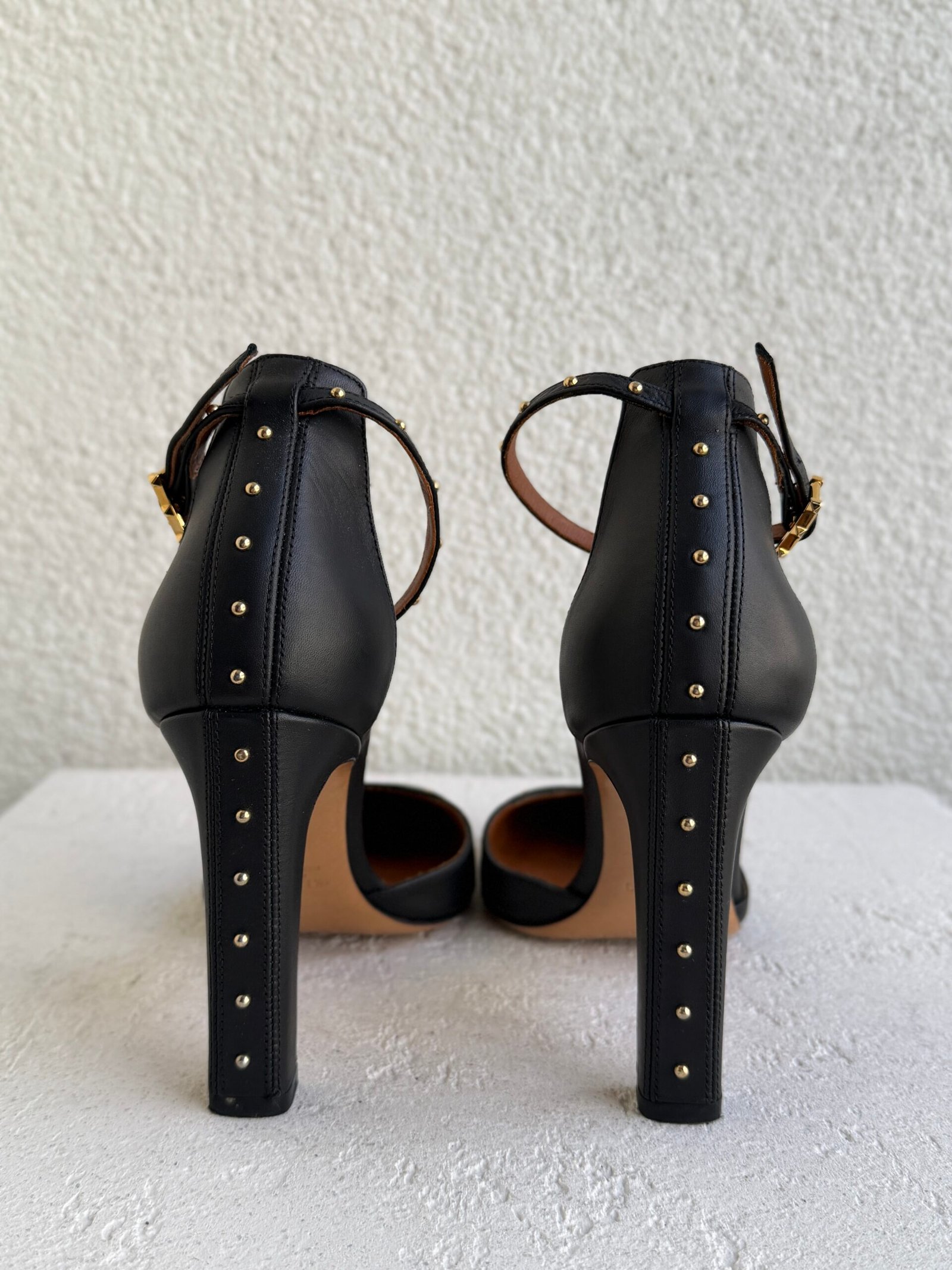 Valentino Tango Black Rockstud Leather Tango Heels - Image 8