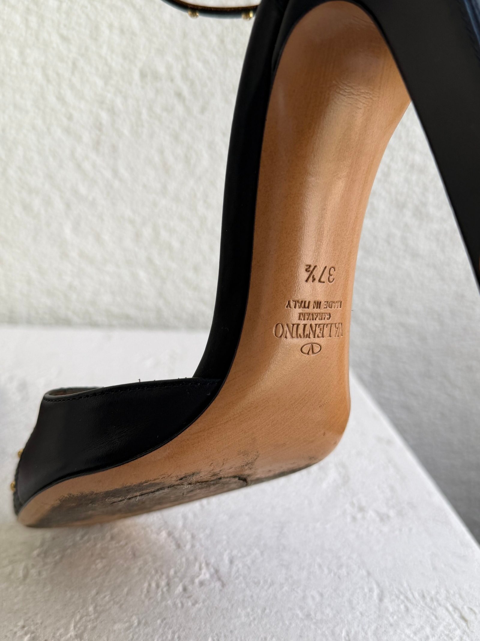 Valentino Tango Black Rockstud Leather Tango Heels - Image 10