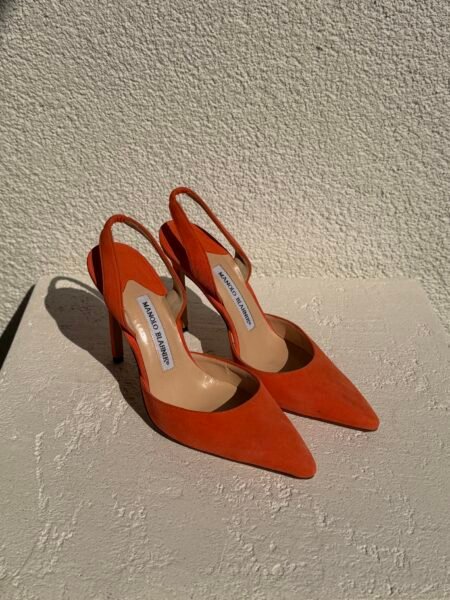 Manolo Blahnik Carolyne Slingback Heels