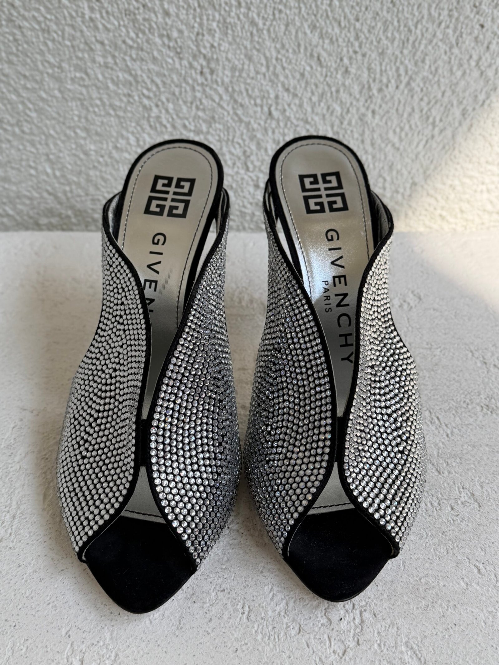 Givenchy Crystal Embellished Glitter Mule Sandals - Görsel 3