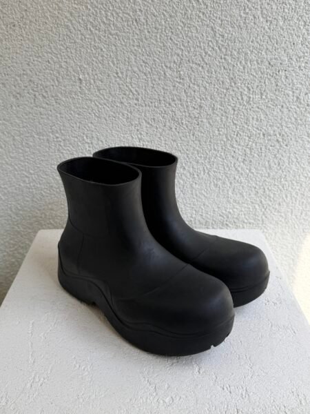 Bottega Veneta Black Puddle Boots