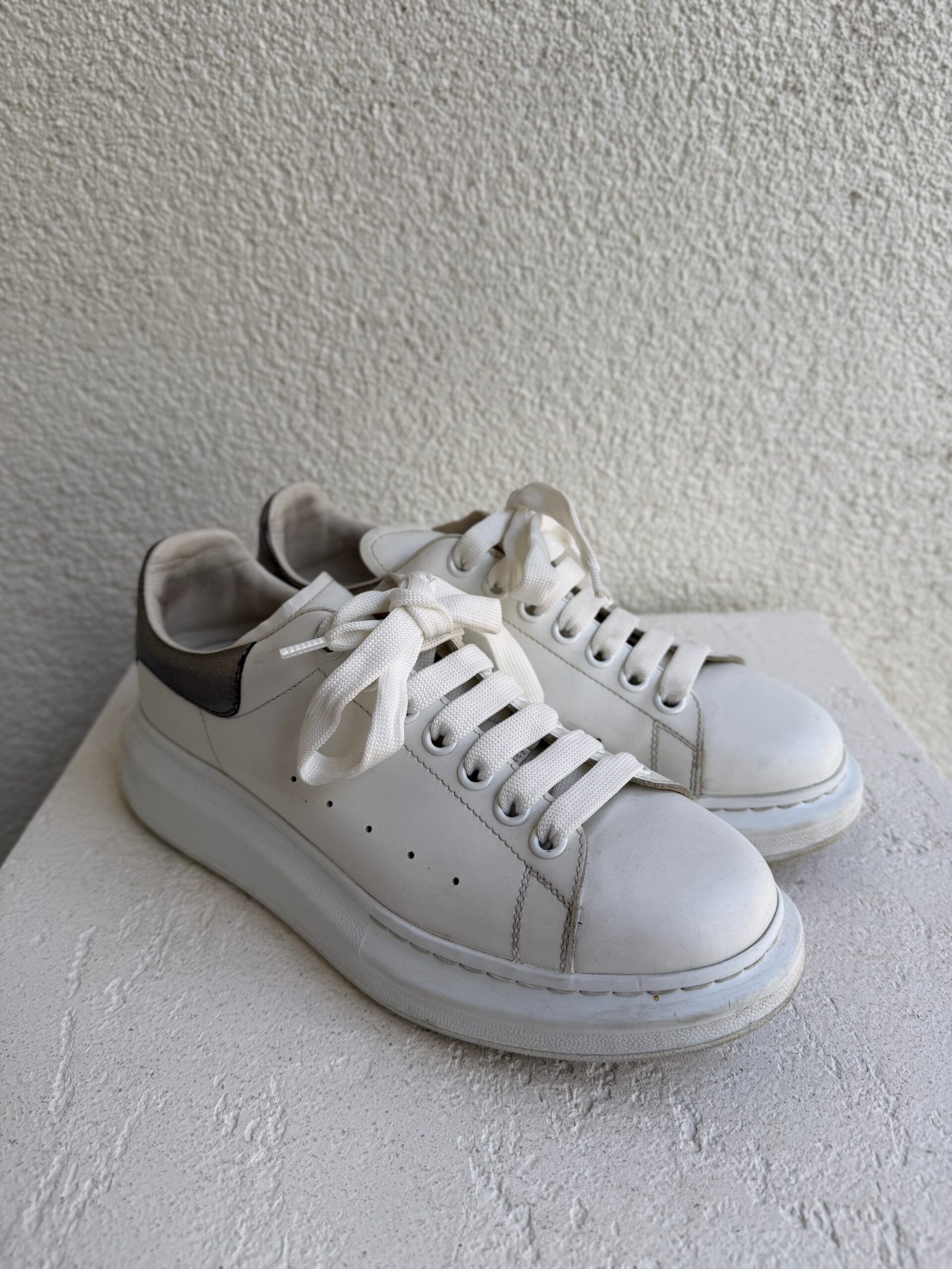 Alexander Mcqueen White Leather Oversized Sneakers - Image 2
