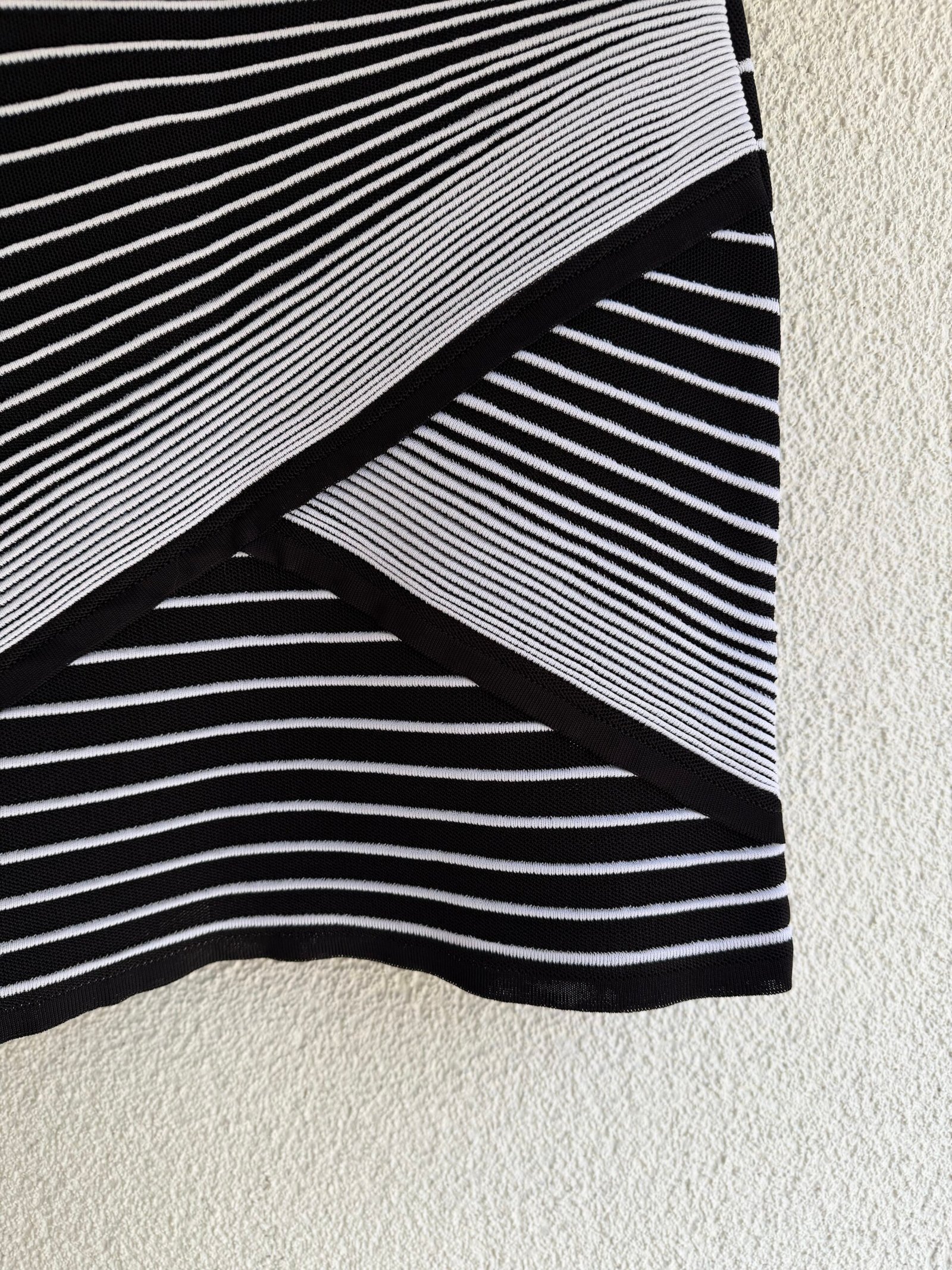 Balmain Striped Mini Skirt - Image 3