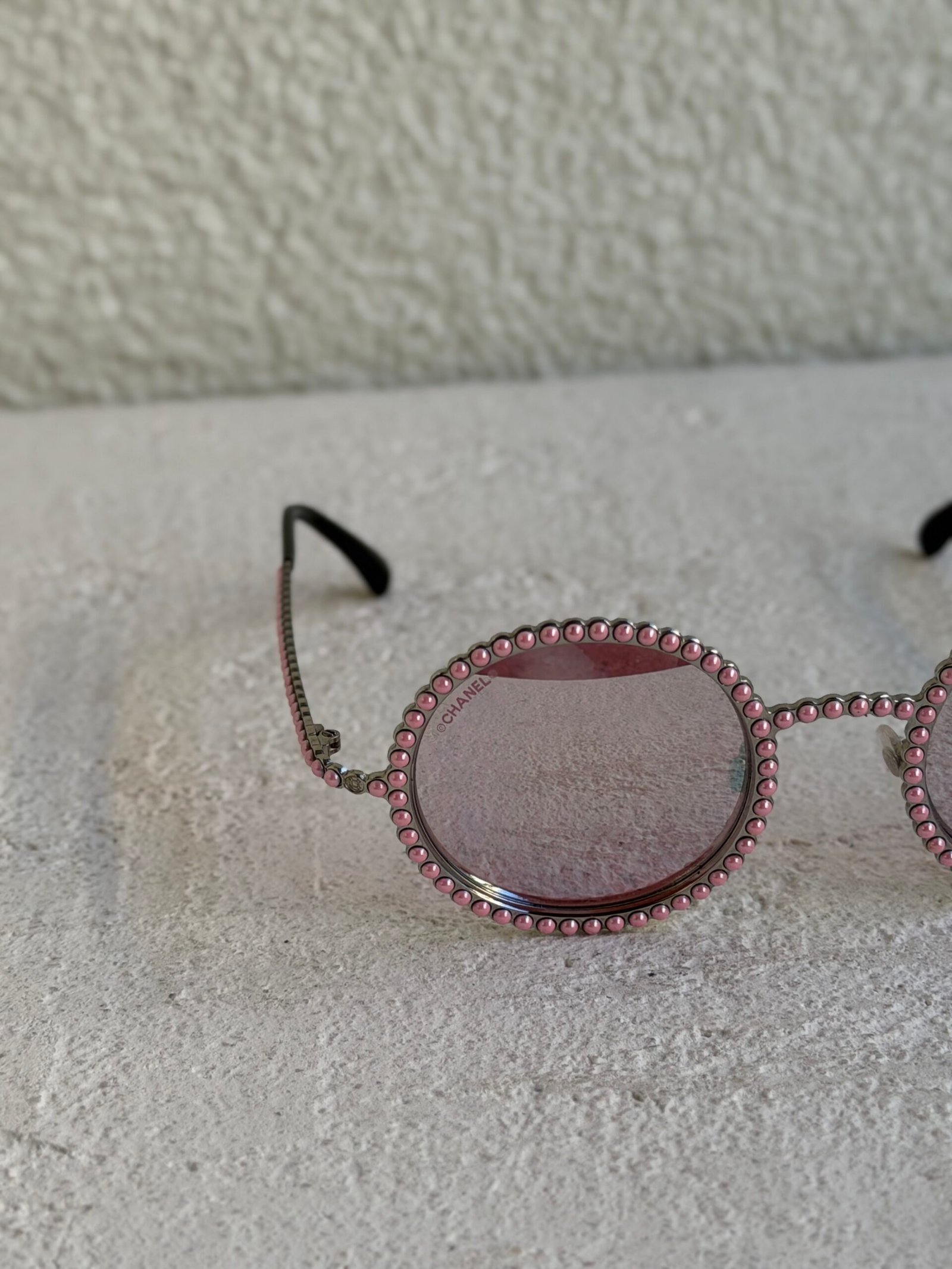 Chanel Metallic Pearl Round Sunglasses detail view 2