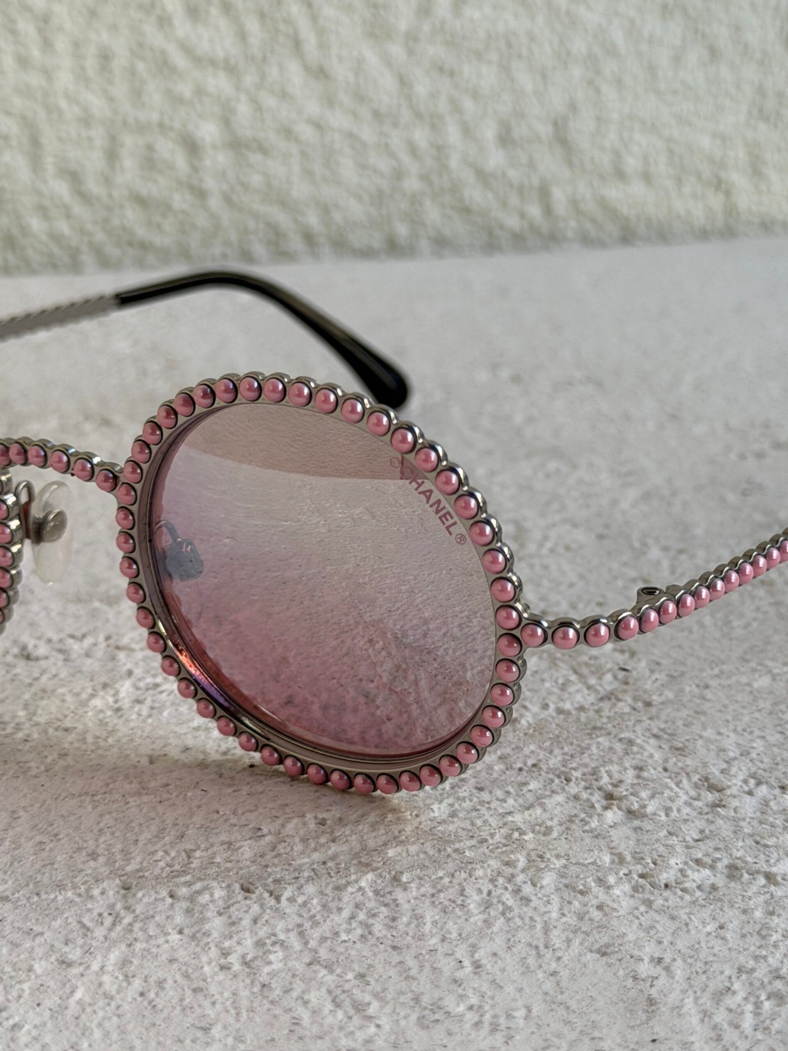 Chanel Metallic Pearl Round Sunglasses detail view 3