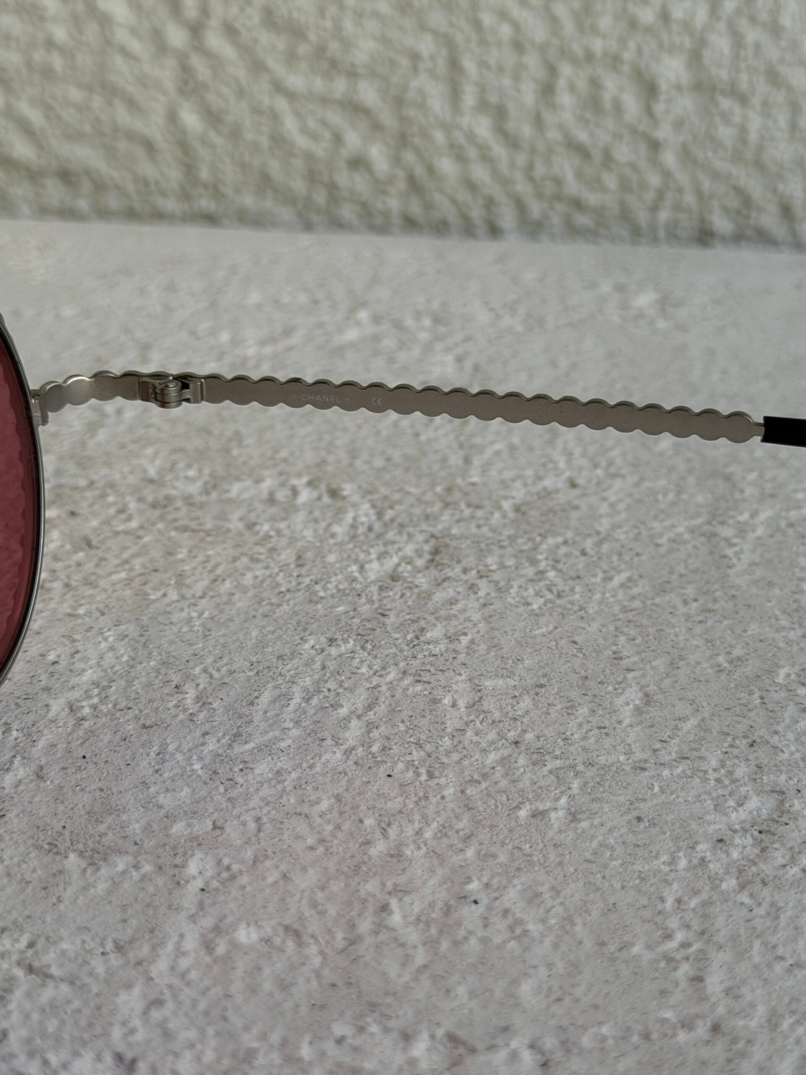 Chanel Metallic Pearl Round Sunglasses detail view 8